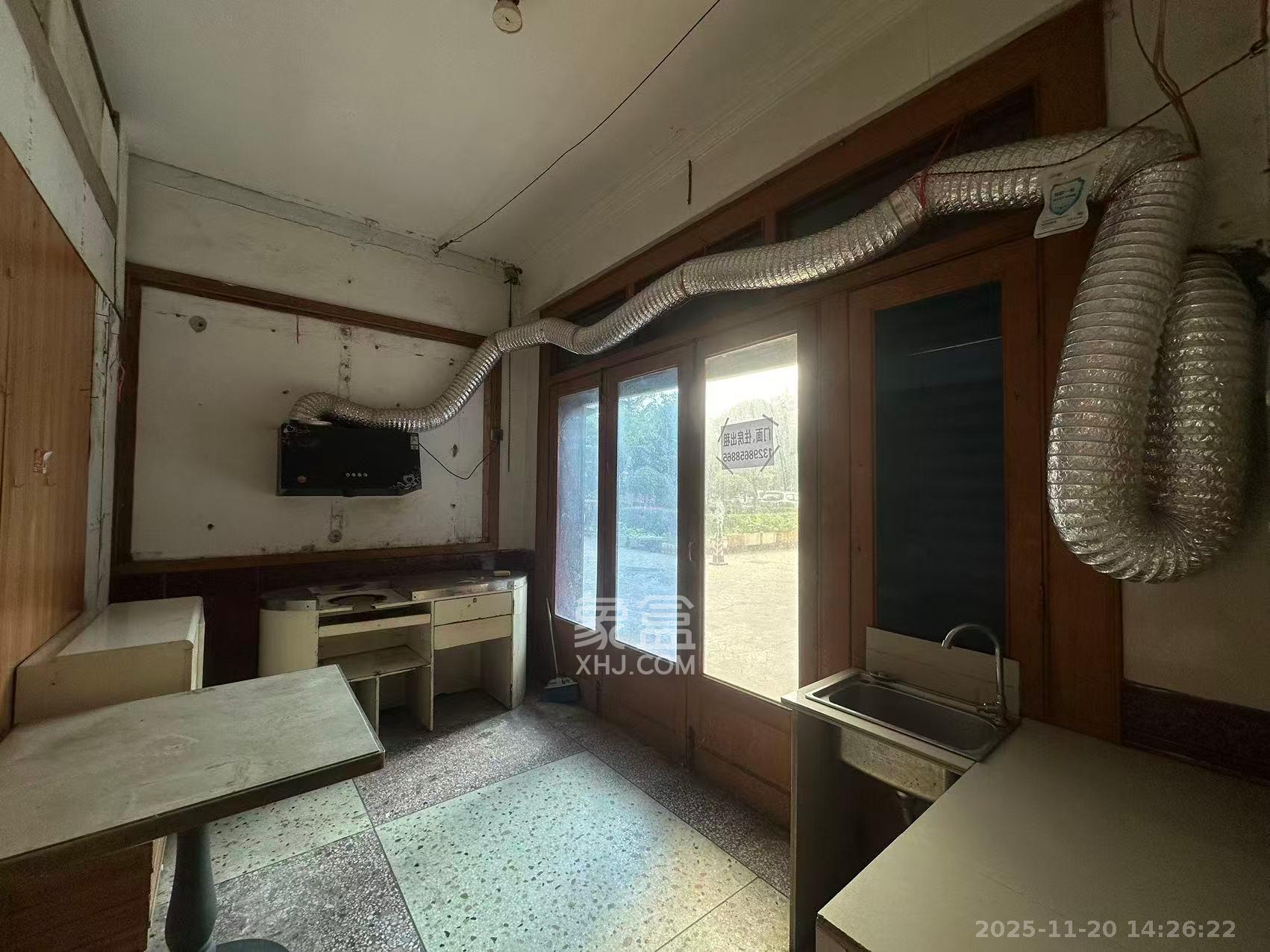 星沙三区  1室5厅5卫    2000.0元/月室内图