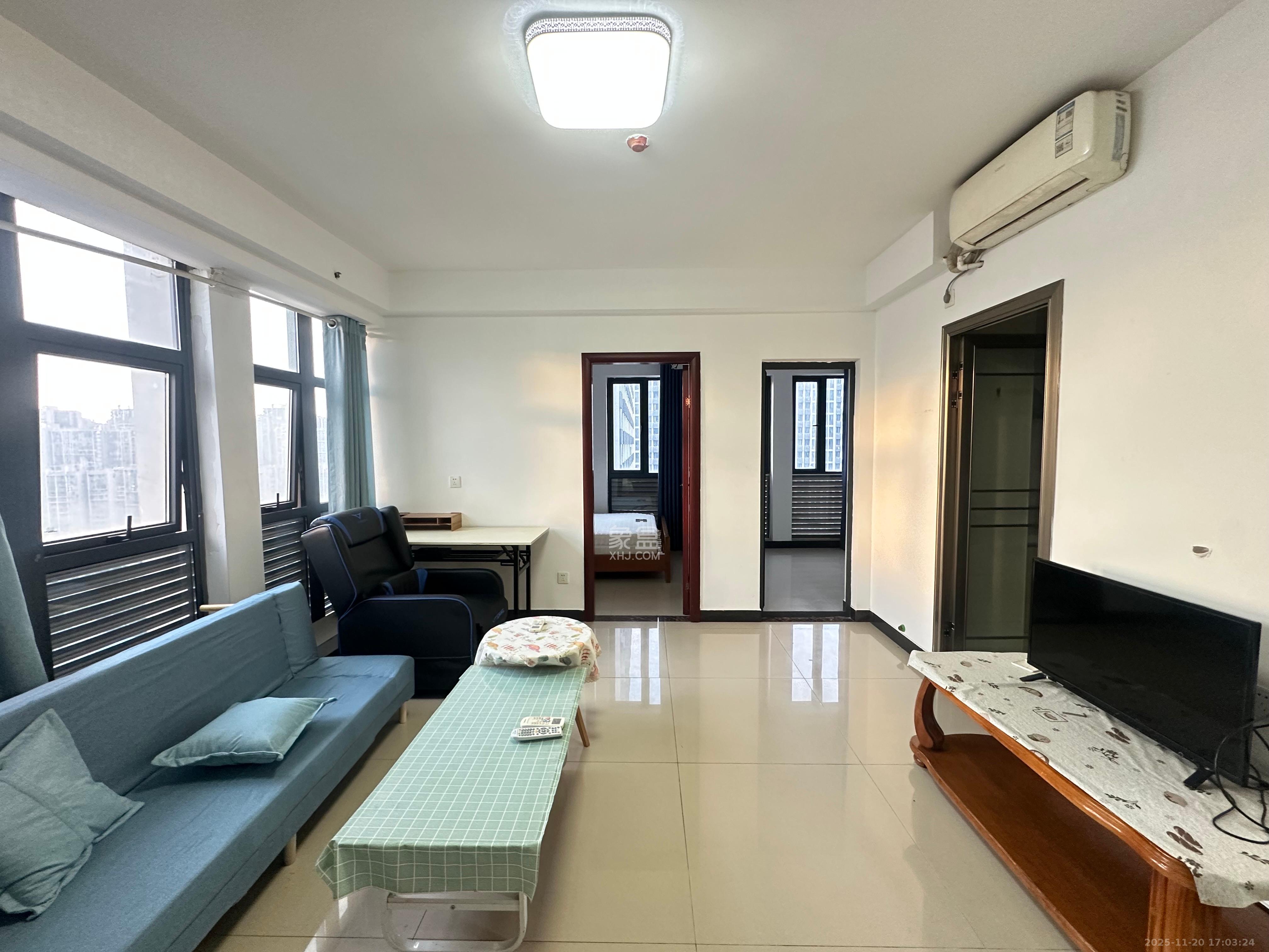 欧亚达国际广场 2室1厅1卫 1700.0元/月 欧亚达国际广场 2室1厅1卫 1700.0元/月室内图