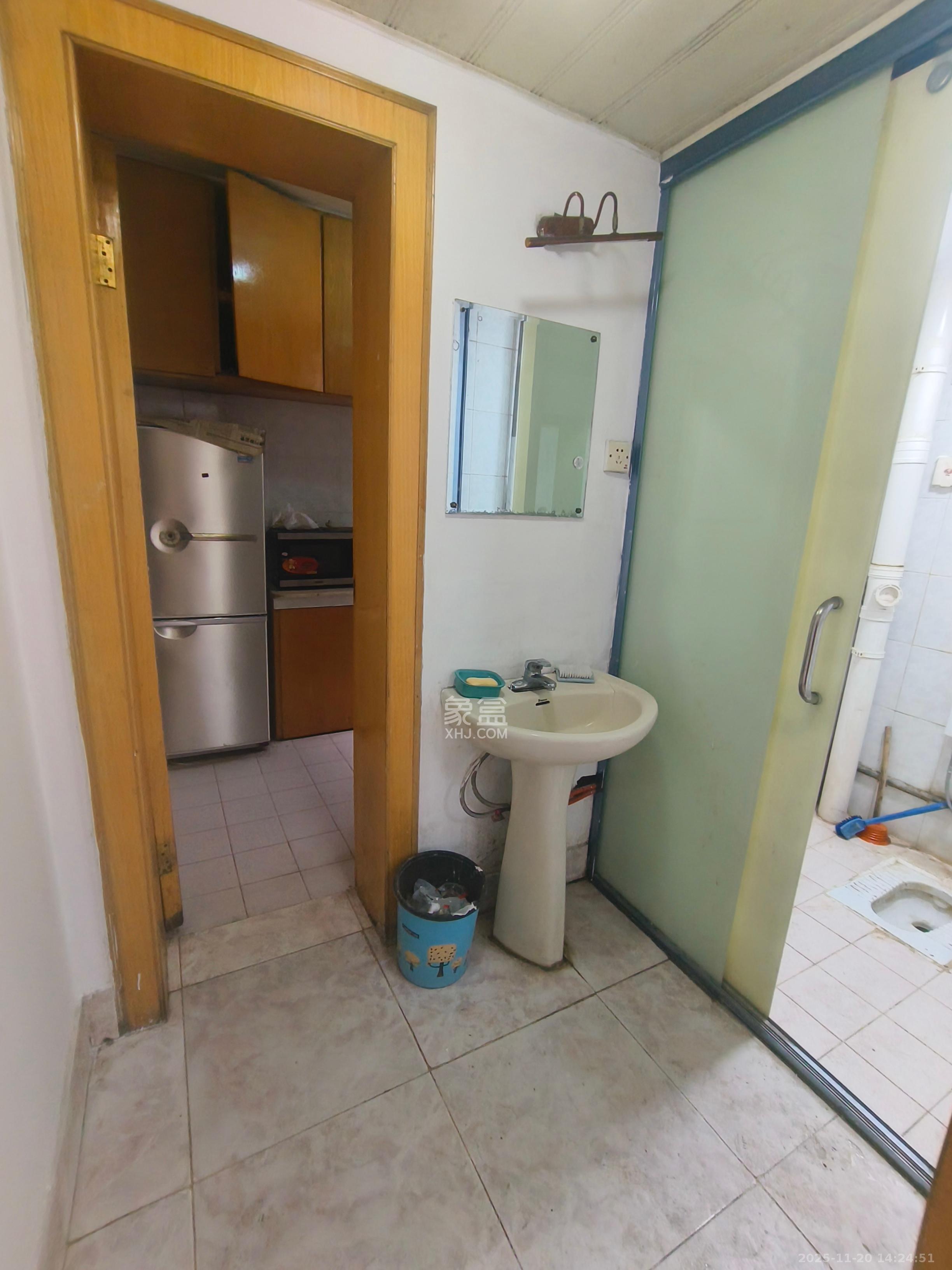 化工设计院 3室2厅1卫 2000.0元/月 化工设计院 3室2厅1卫 2000.0元/月室内图