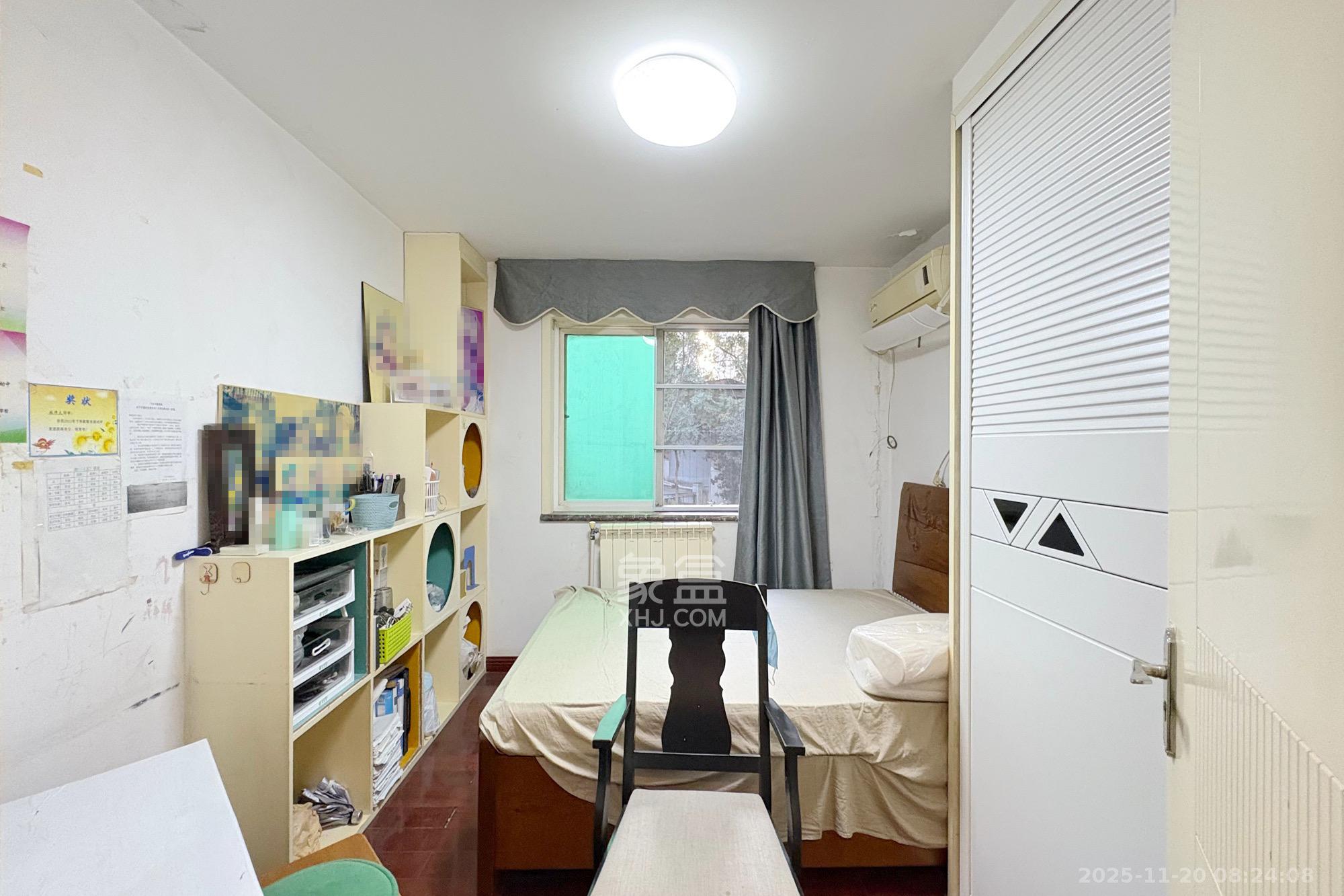 维一星城 3室2厅2卫 4300.0元/月 维一星城 3室2厅2卫 4300.0元/月室内图