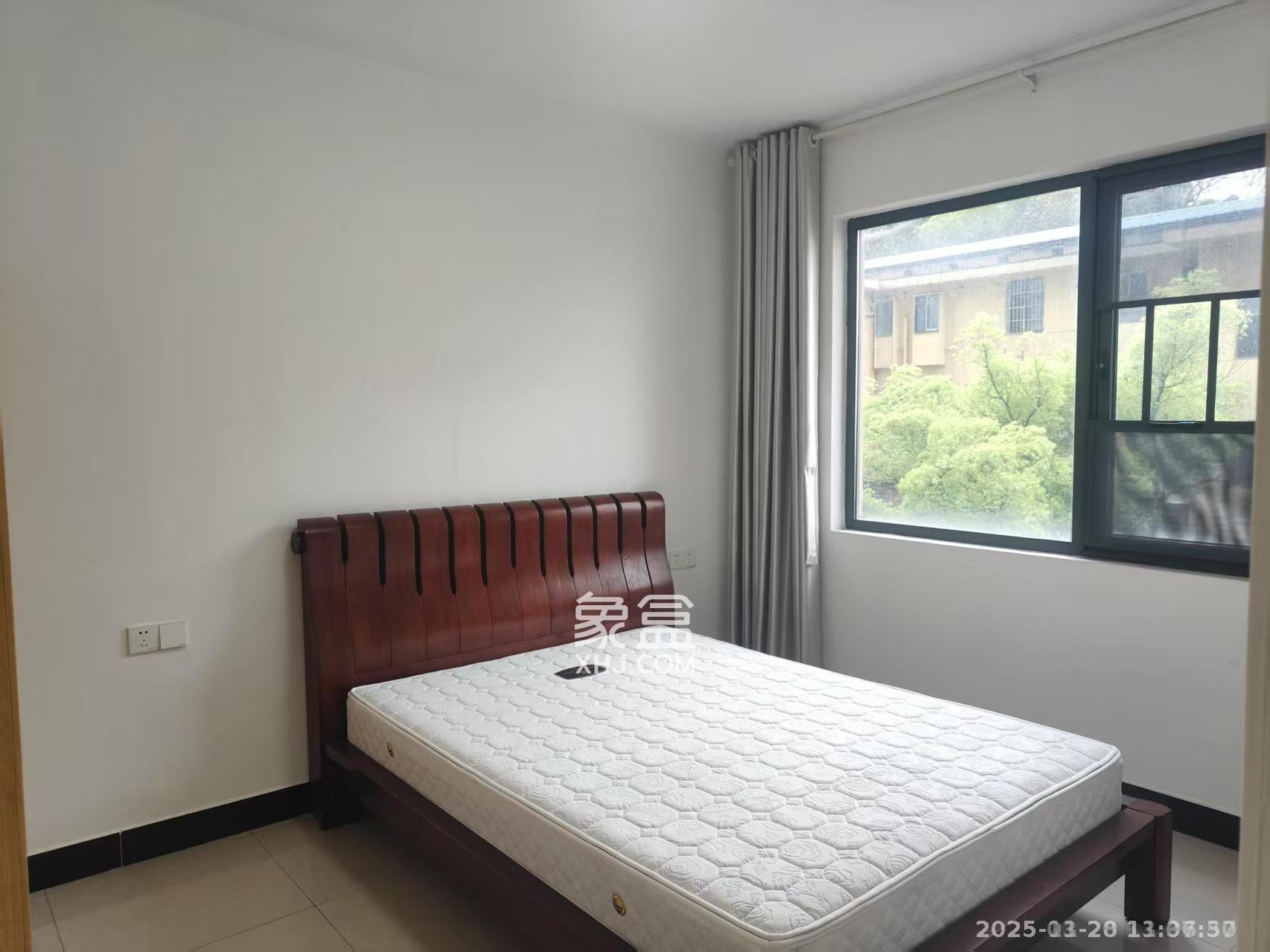 蓝光雍锦阁 3室2厅1卫 2550.0元/月 蓝光雍锦阁 3室2厅1卫 2550.0元/月室内图