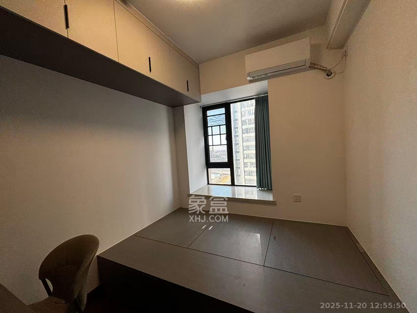 万润滨江天著 4室2厅2卫 2800.0元/月 万润滨江天著 4室2厅2卫 2800.0元/月室内图