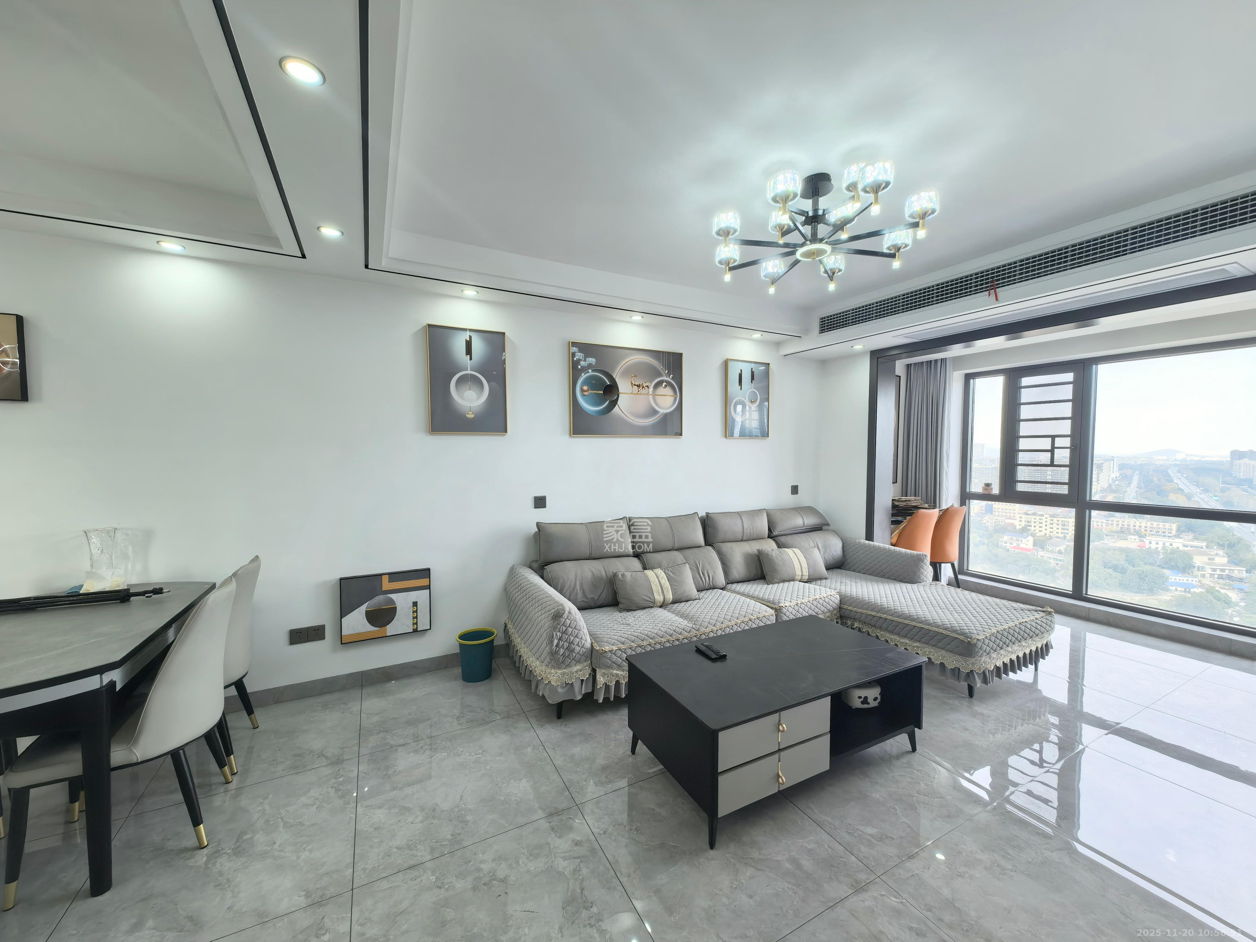 和润园三期  3室2厅1卫    2600.0元/月室内图