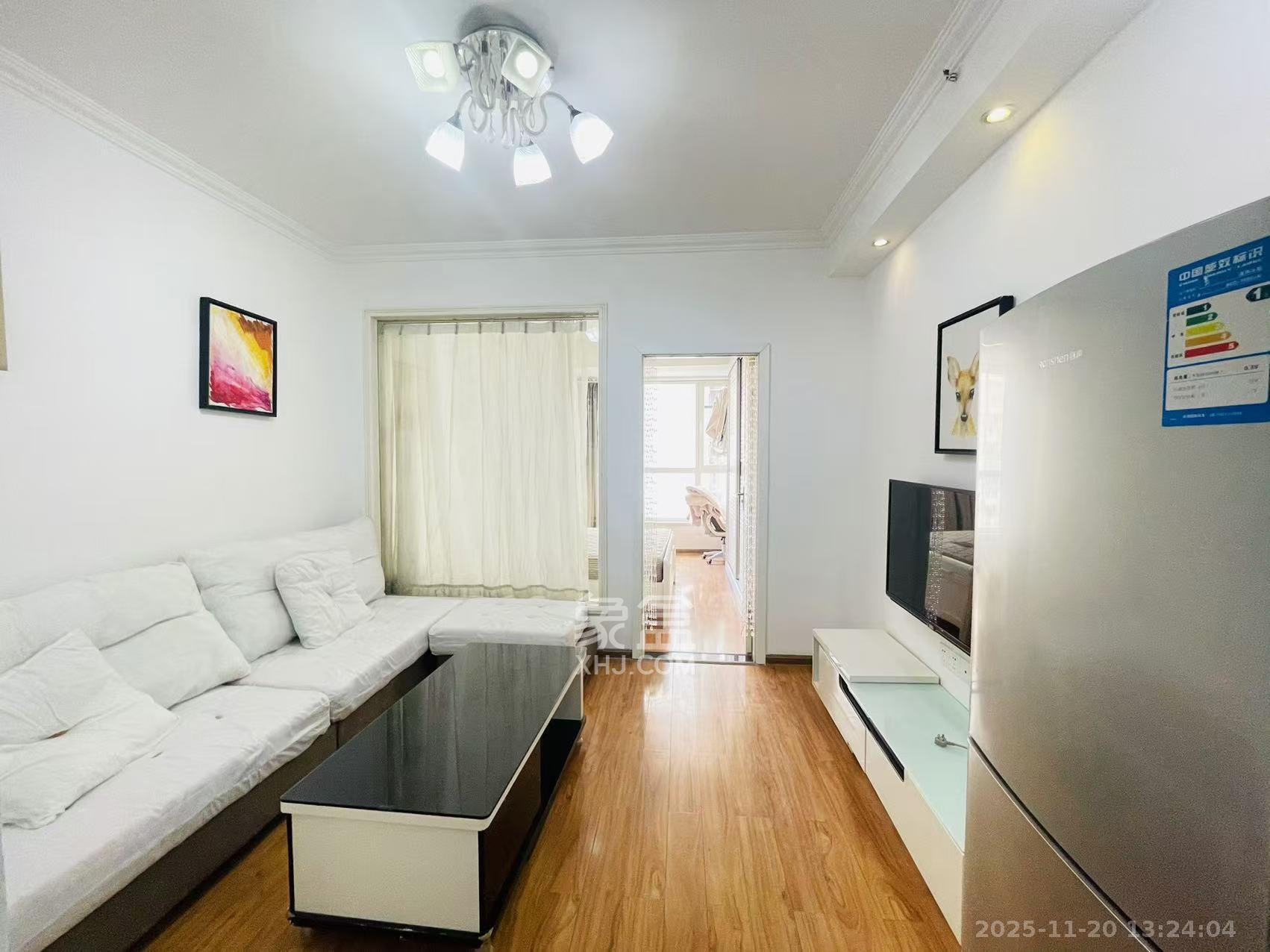 北辰三角洲E5区 1室1厅1卫 1600.0元/月 北辰三角洲E5区 1室1厅1卫 1600.0元/月室内图