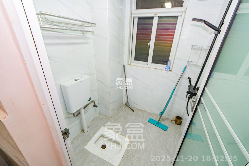 北辰三角洲C2区  3室1厅2卫    3800.0元/月室内图