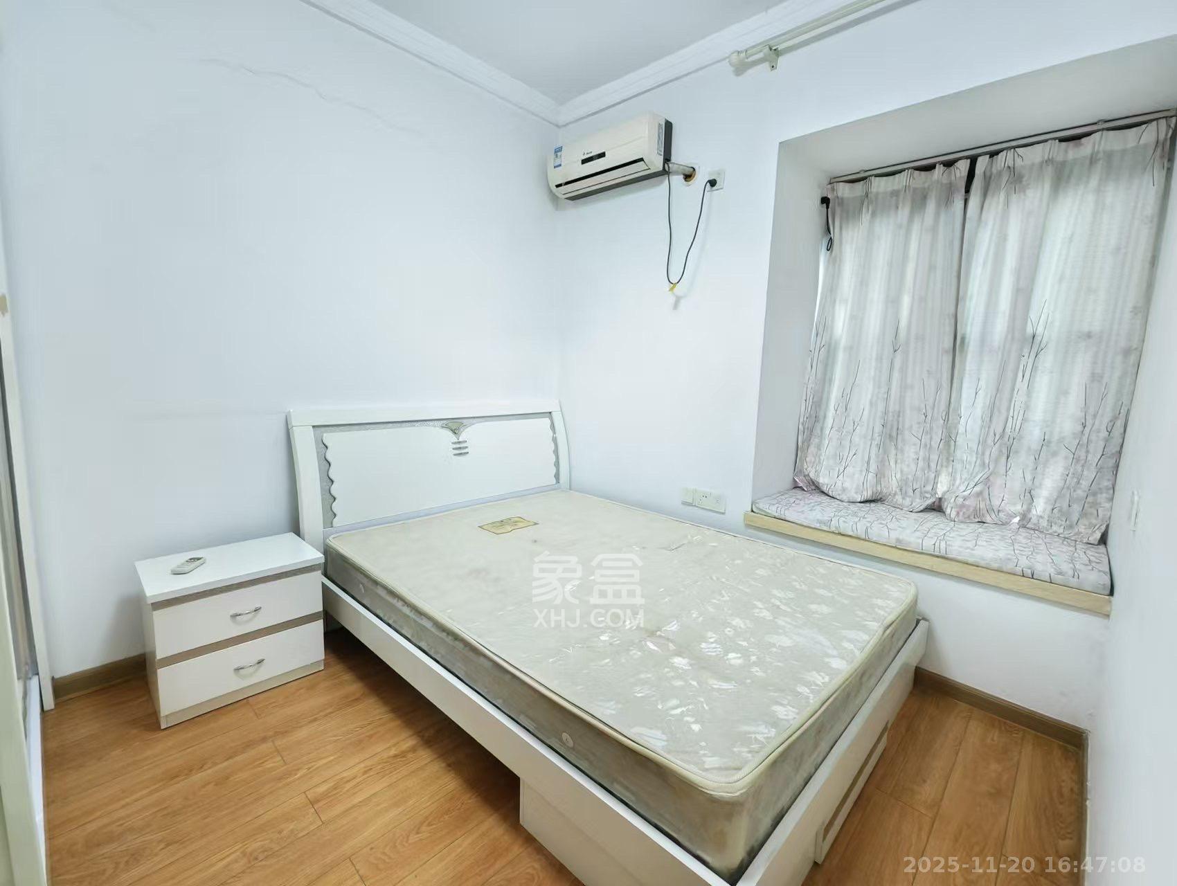 珠江花城三期锦鲤 2室2厅1卫 2100.0元/月 珠江花城三期锦鲤 2室2厅1卫 2100.0元/月室内图