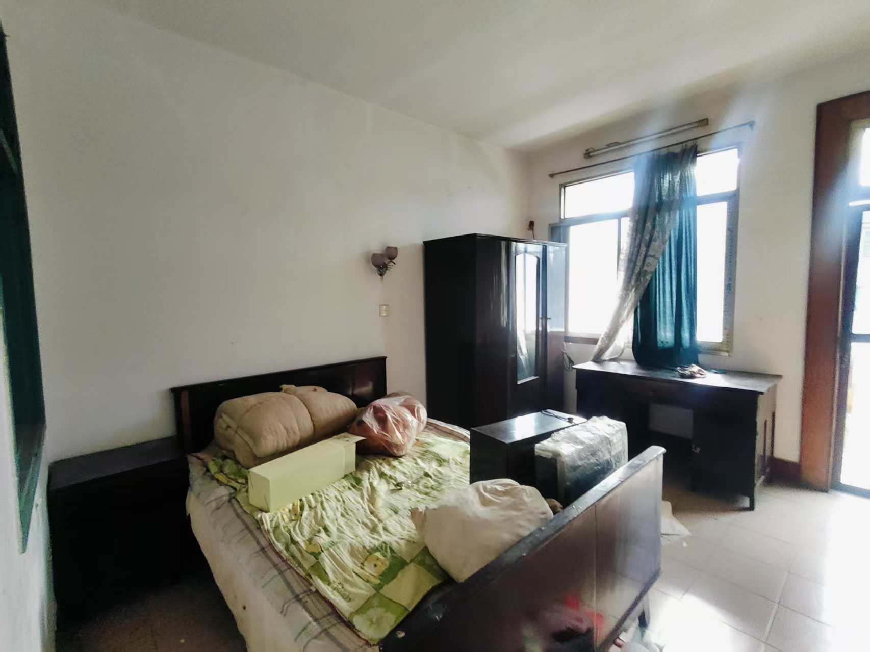 桃花仑办事处康富路社区 3室2厅2卫 18.8万 桃花仑办事处康富路社区 3室2厅2卫 18.8万室内图