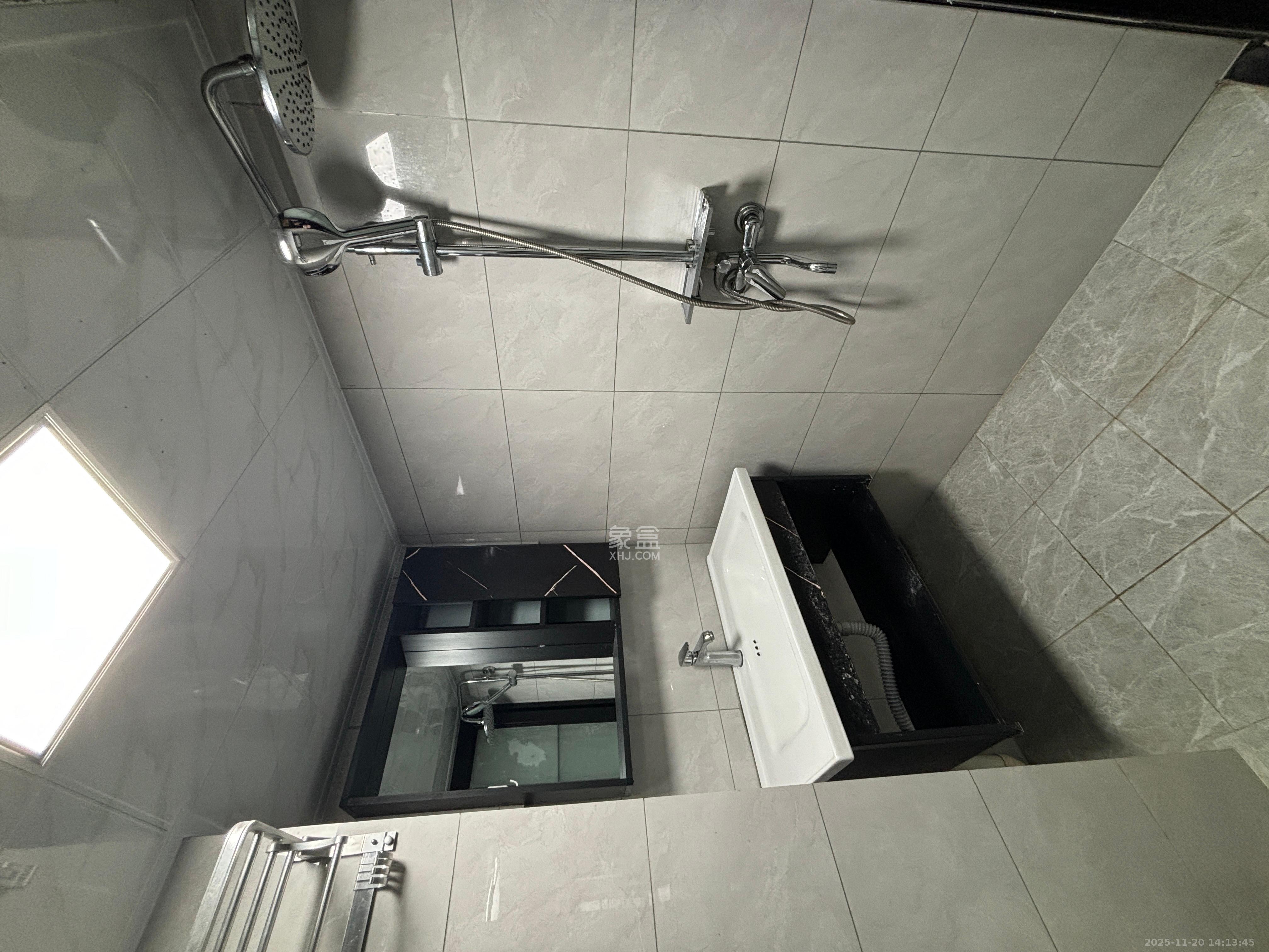 金地中交麓谷香颂(金地中交雅苑) 1室0厅0卫 1200.0元/月 金地中交麓谷香颂(金地中交雅苑) 1室0厅0卫 1200.0元/月室内图