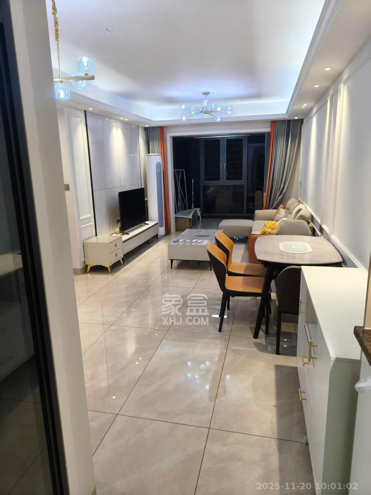 保利大都汇一期、二期  3室2厅1卫    3200.0元/月