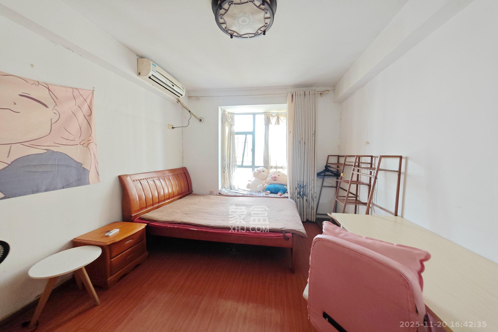 书香名邸 3室2厅1卫 93.8万 书香名邸 3室2厅1卫 93.8万卧室