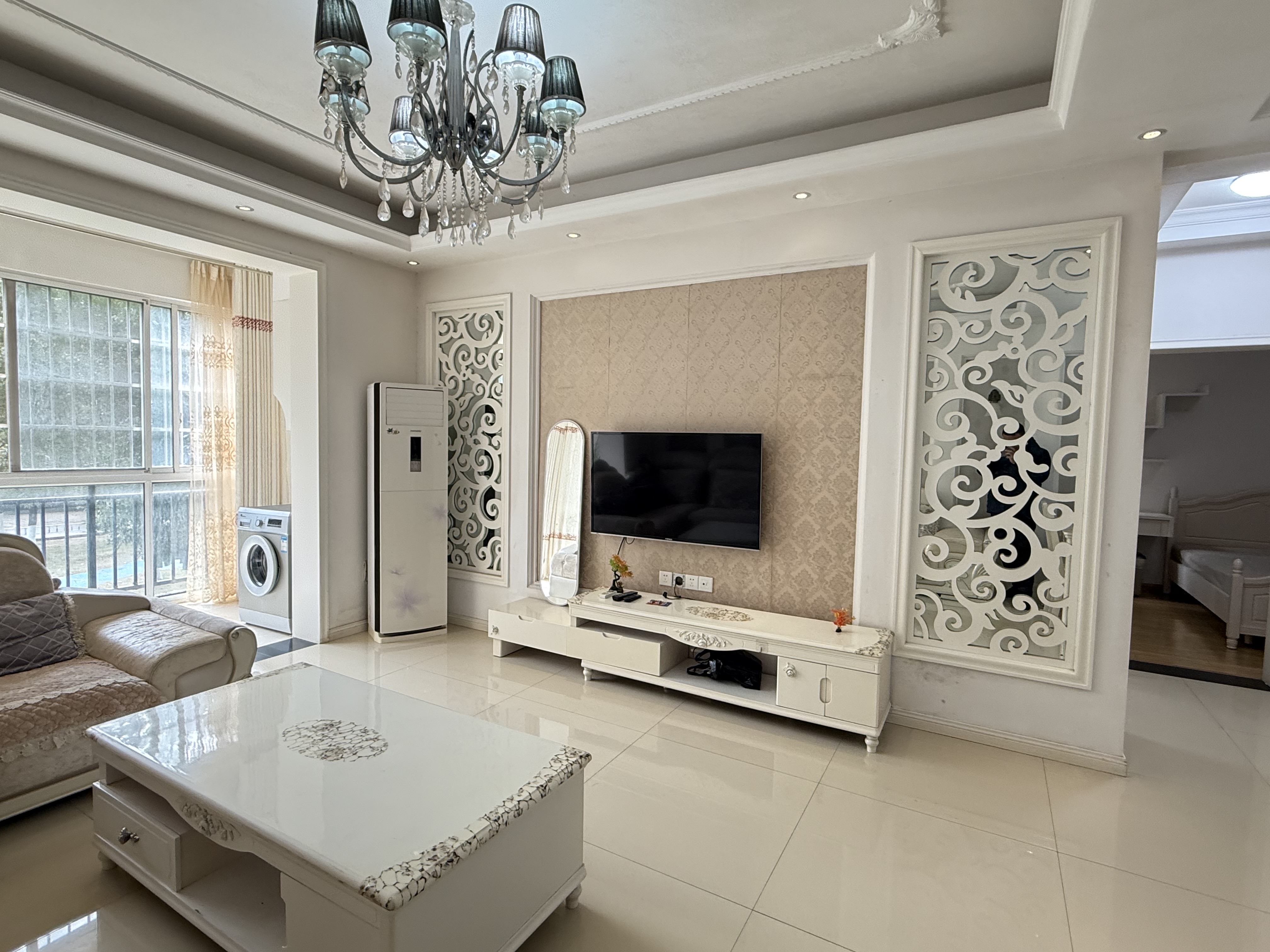 学府花园(文苑瑞景) 2室2厅1卫 1500.0元/月 学府花园(文苑瑞景) 2室2厅1卫 1500.0元/月室内图