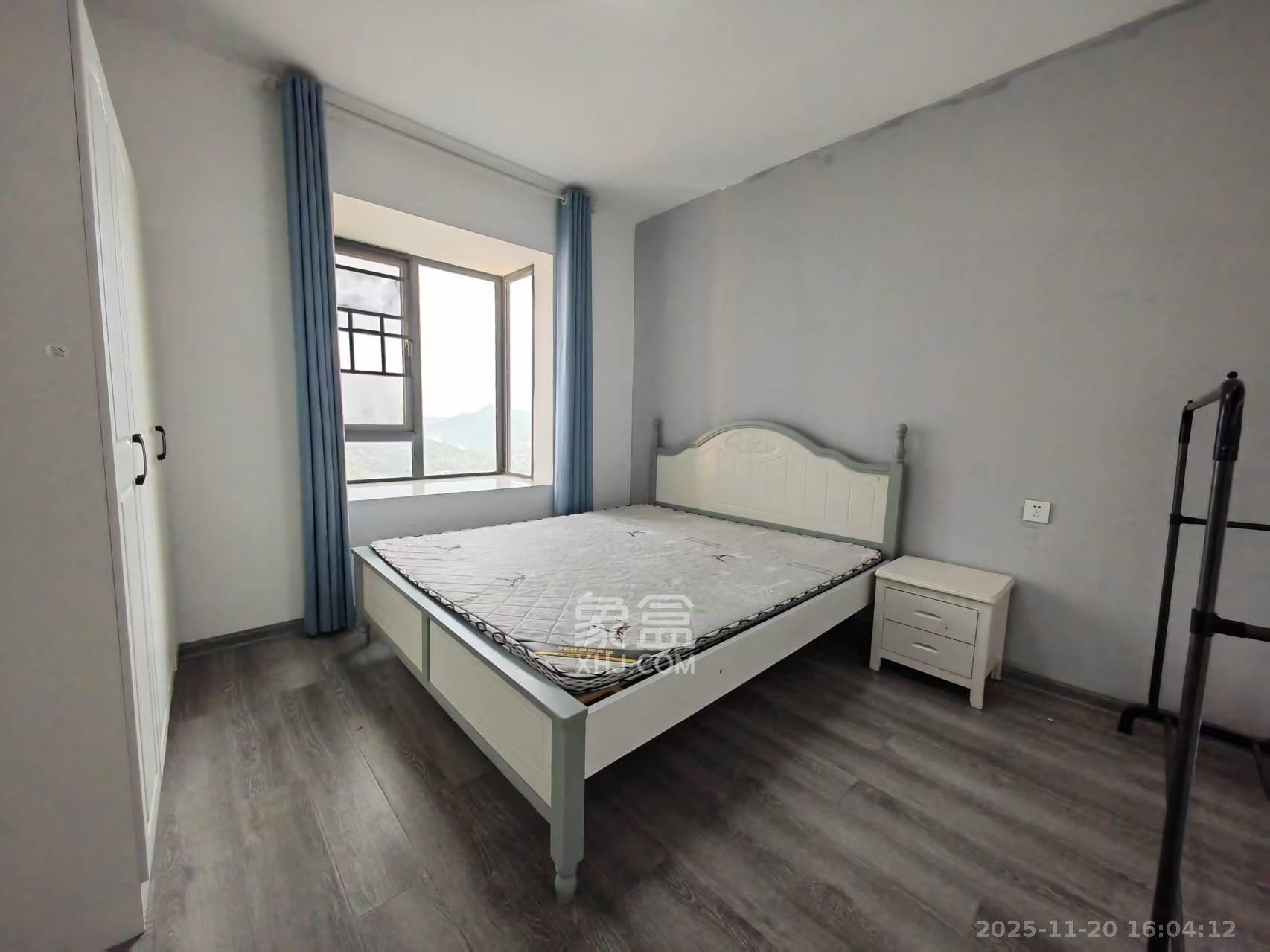 中粮鸿云 3室2厅2卫 1600.0元/月 中粮鸿云 3室2厅2卫 1600.0元/月室内图