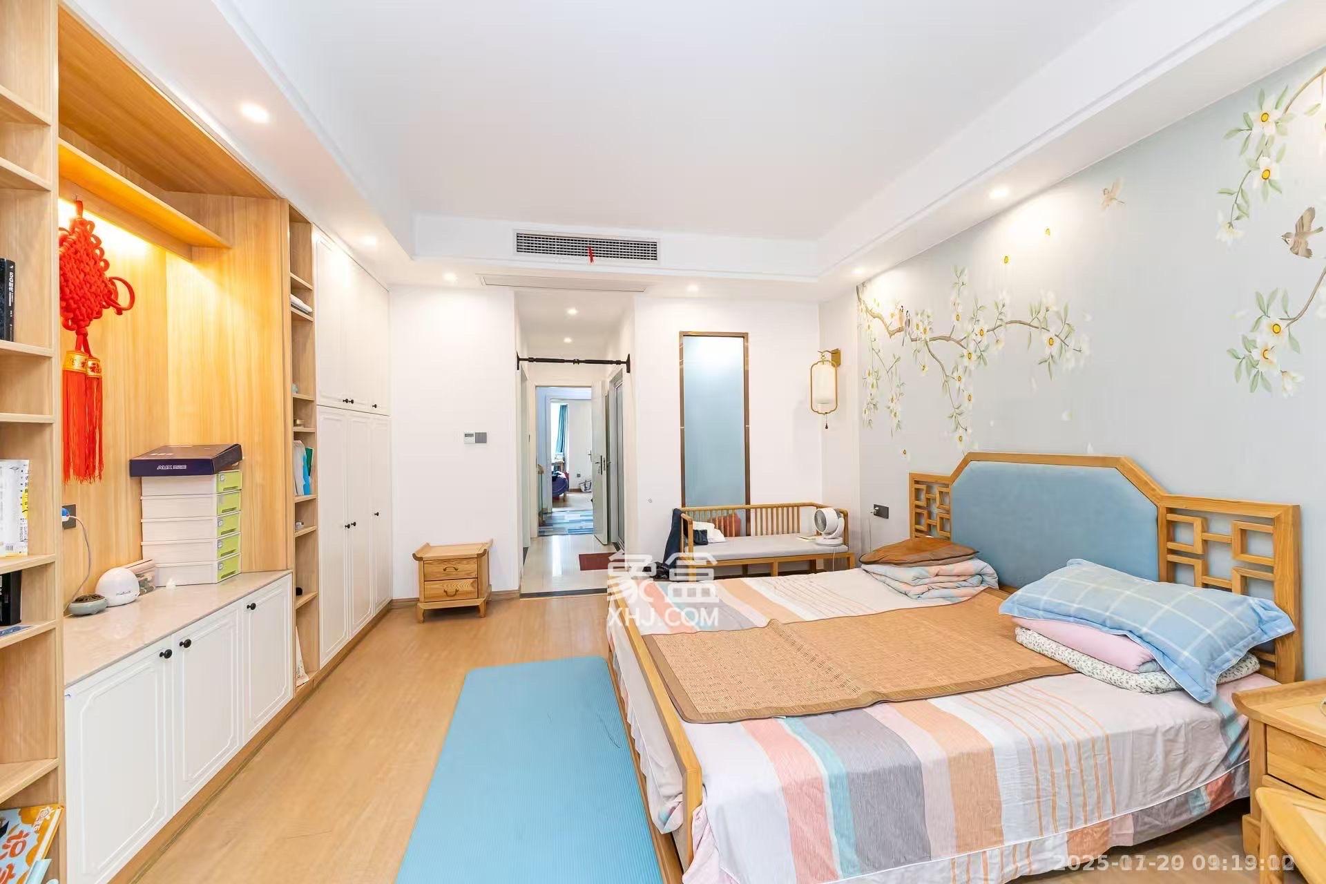 盈峰翠邸 5室3厅3卫 9800.0元/月 盈峰翠邸 5室3厅3卫 9800.0元/月室内图