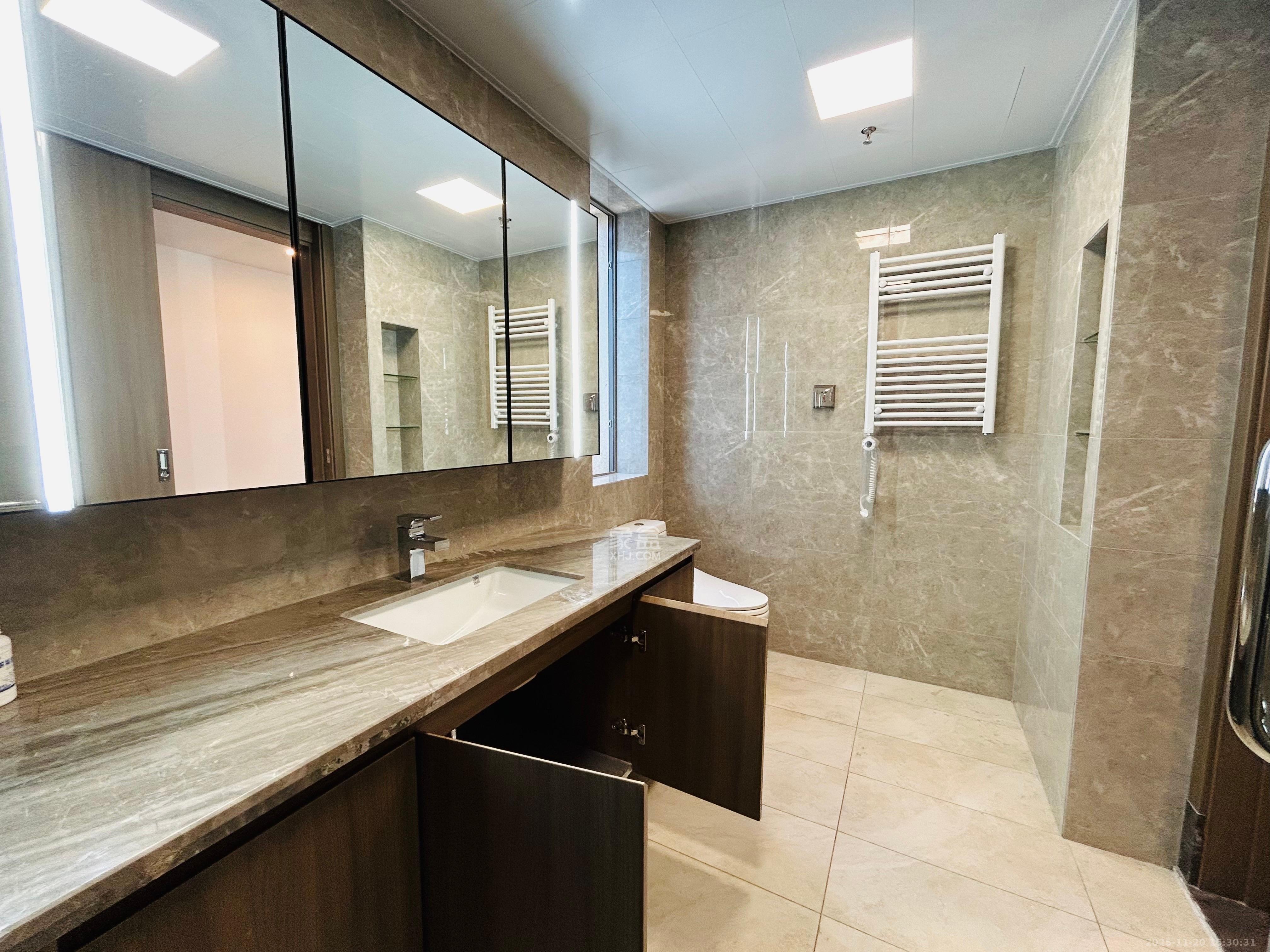 梅溪华府(新城金茂梦想华府) 4室2厅3卫 7000.0元/月 梅溪华府(新城金茂梦想华府) 4室2厅3卫 7000.0元/月室内图