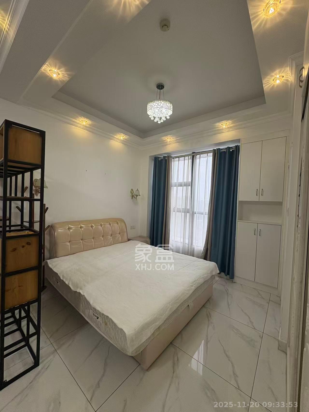 万坤图财富广场  1室1厅1卫    1700.0元/月室内图