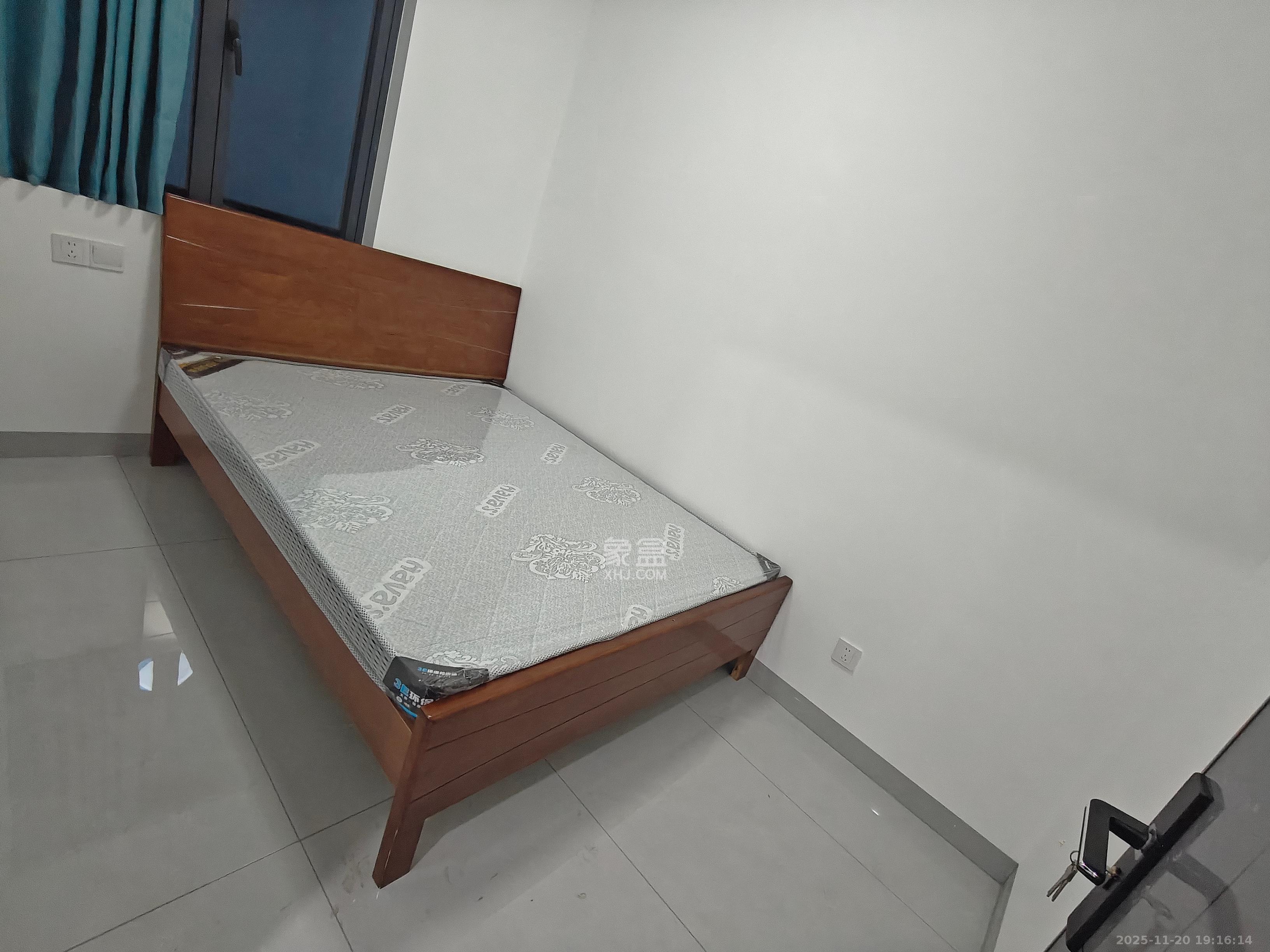 海伦春天  3室2厅1卫    2400.0元/月室内图