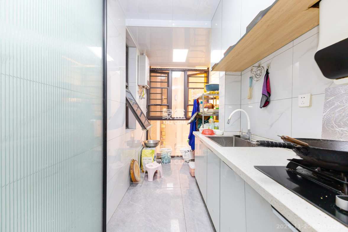 润和又一城 3室2厅1卫 68.5万 润和又一城 3室2厅1卫 68.5万厨房