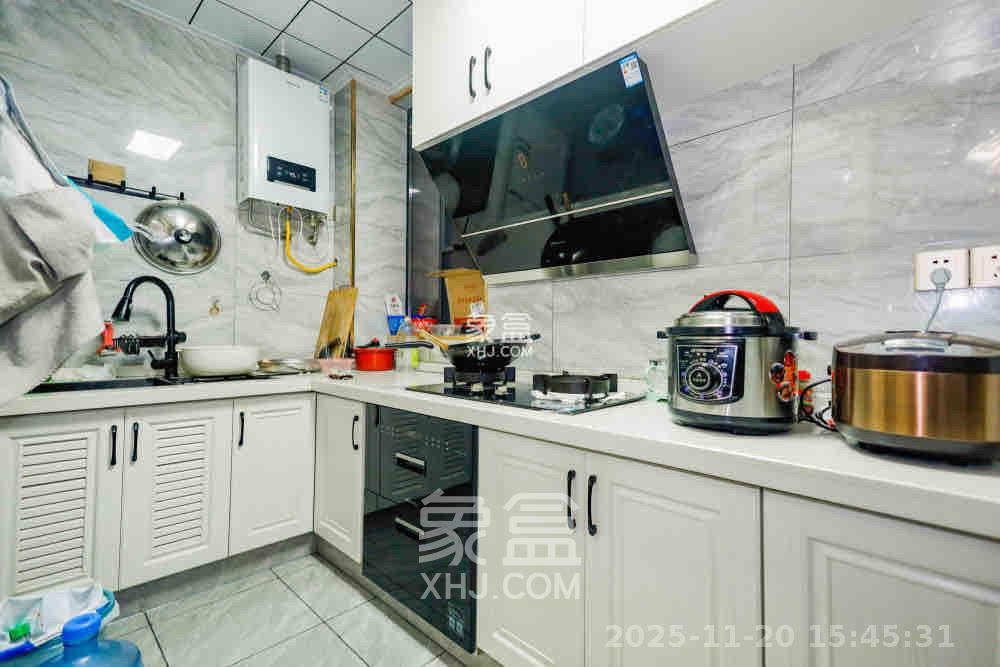 华润翡翠府 3室1厅1卫 3000.0元/月 华润翡翠府 3室1厅1卫 3000.0元/月室内图