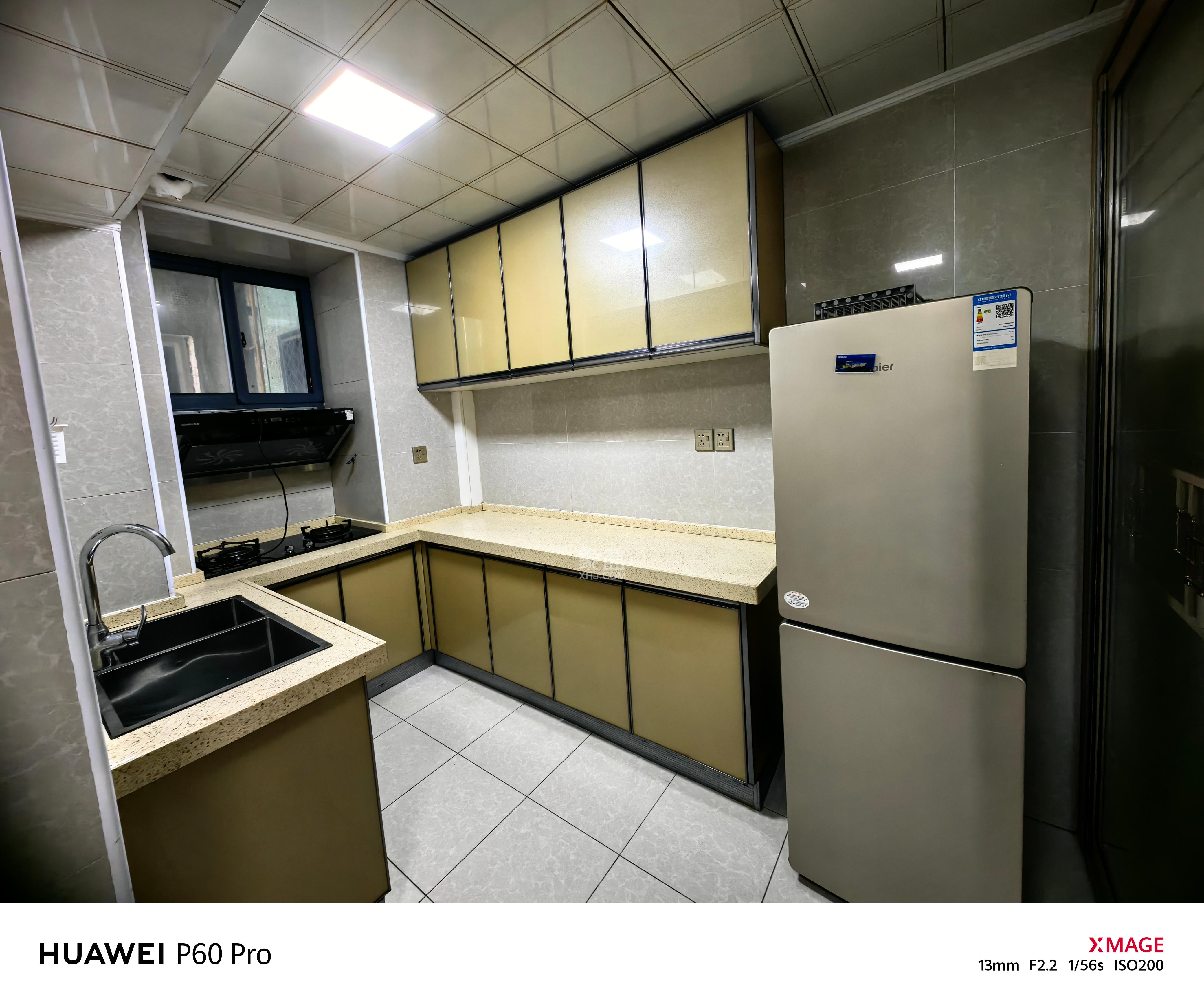 长沙卷烟厂高层小区  2室2厅1卫    2000.0元/月室内图