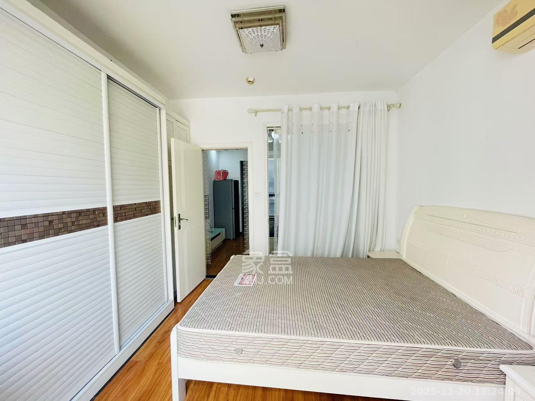 北辰三角洲E5区  1室1厅1卫    1600.0元/月室内图