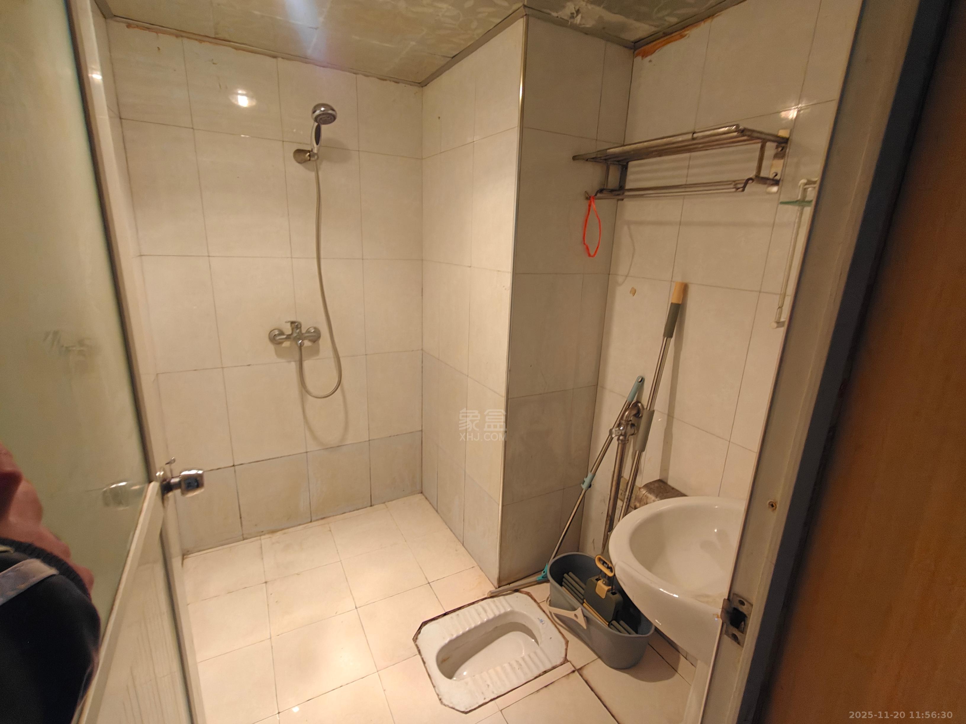 胜马可  1室1厅1卫    790.0元/月室内图