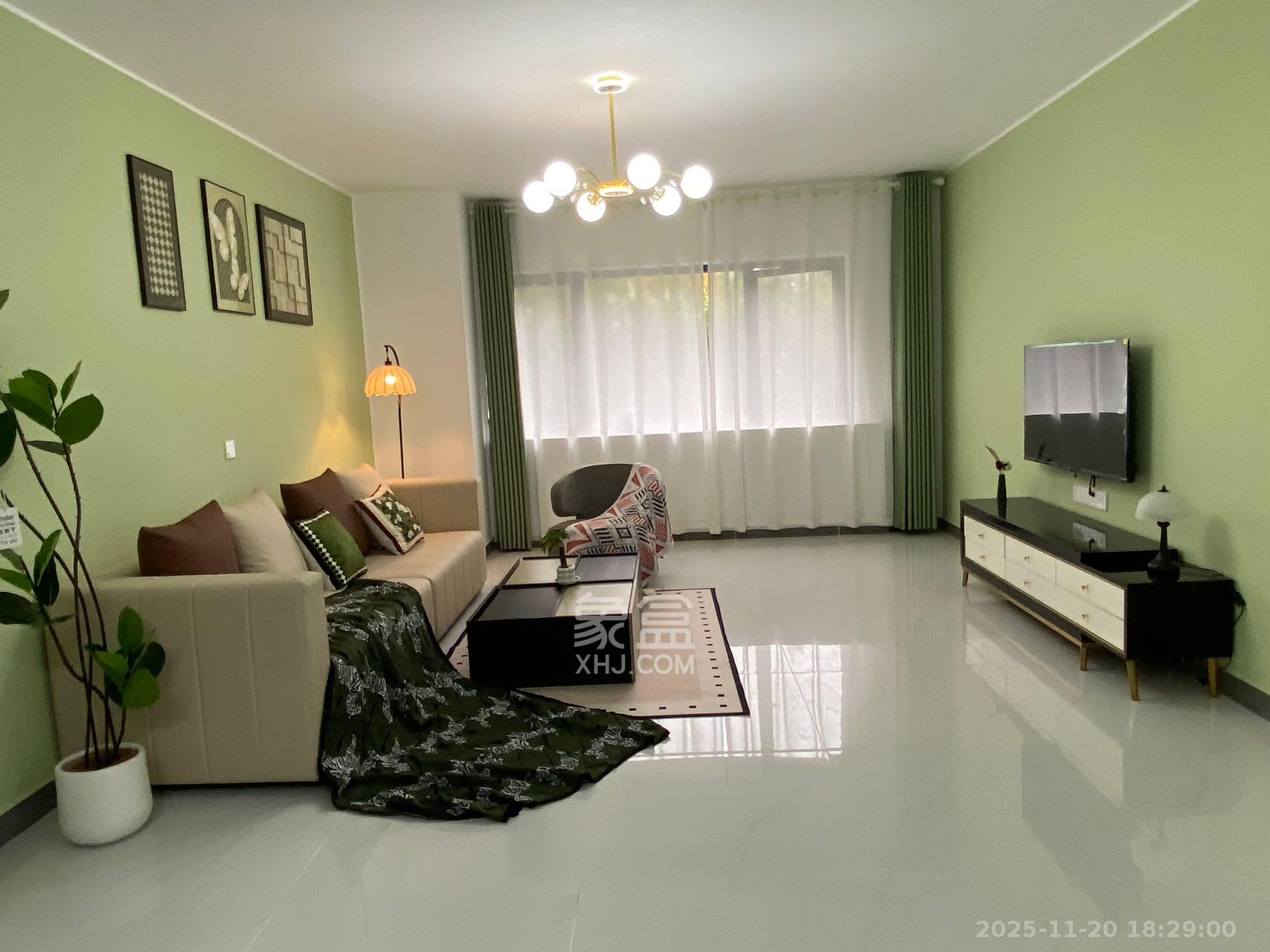 兰亭湾畔 4室2厅2卫 3800.0元/月 兰亭湾畔 4室2厅2卫 3800.0元/月室内图