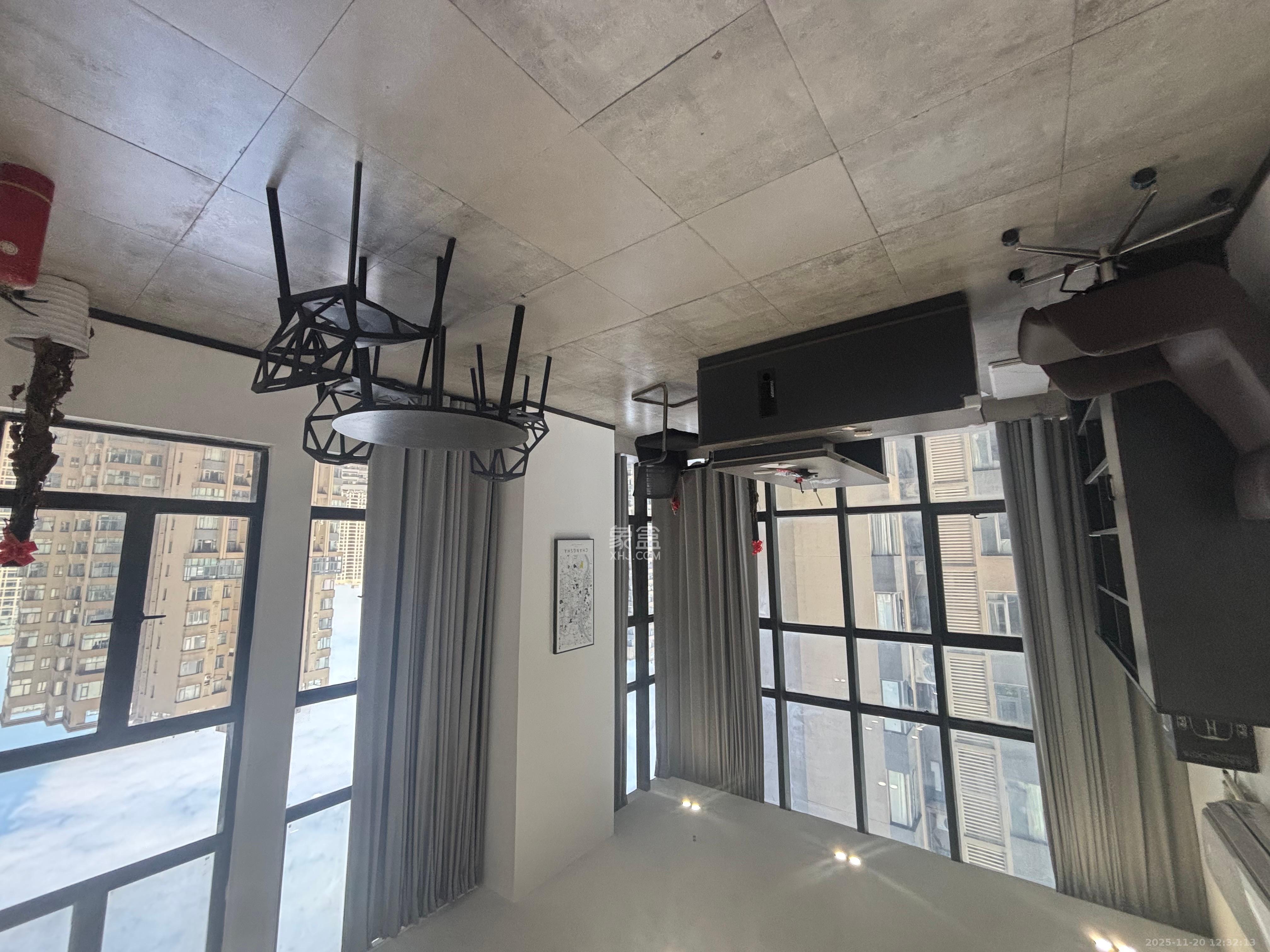 建发汇金国际   319.71㎡      22000.0元/月室内图