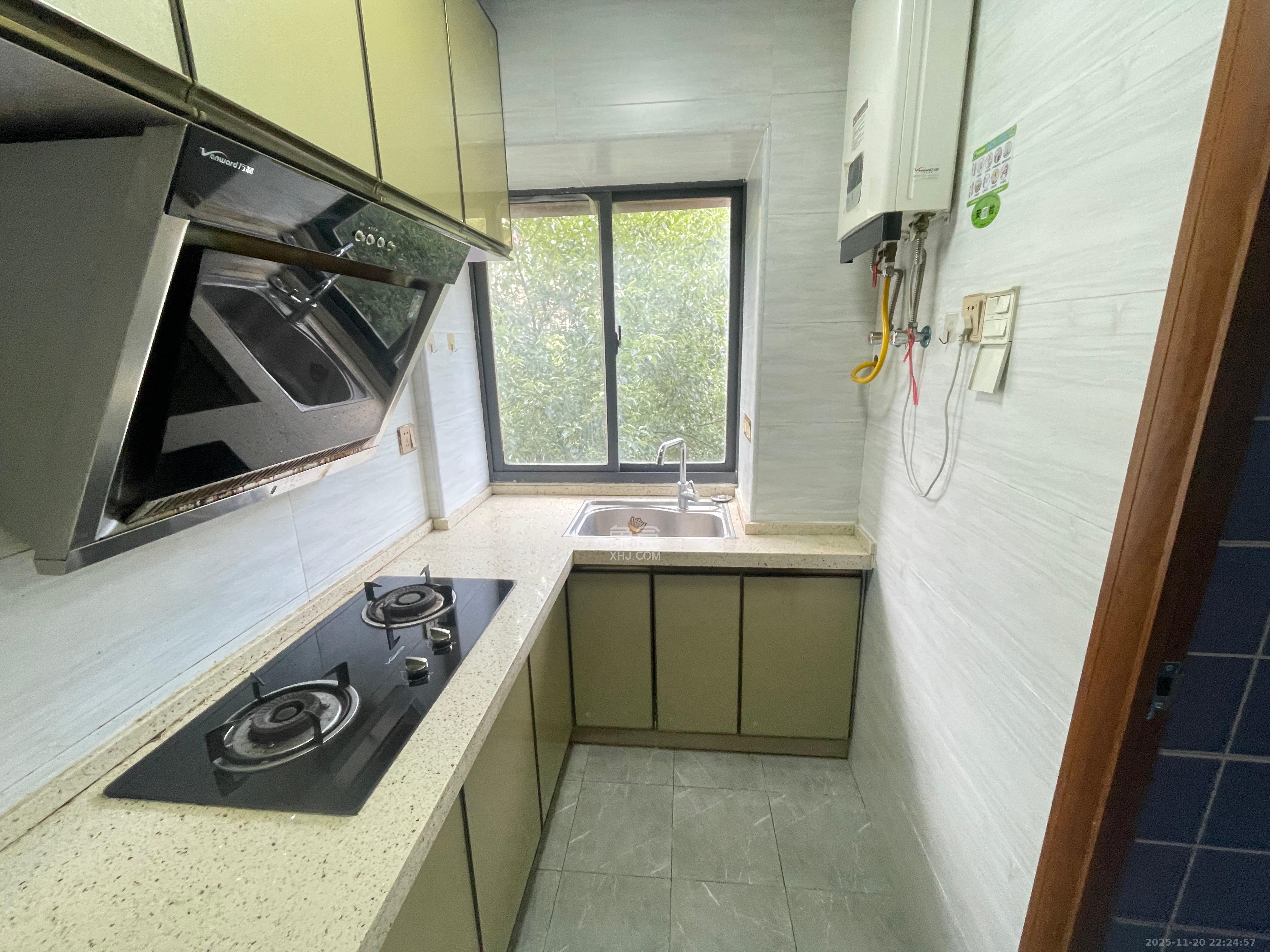 同鑫家园  2室2厅1卫    2400.0元/月室内图