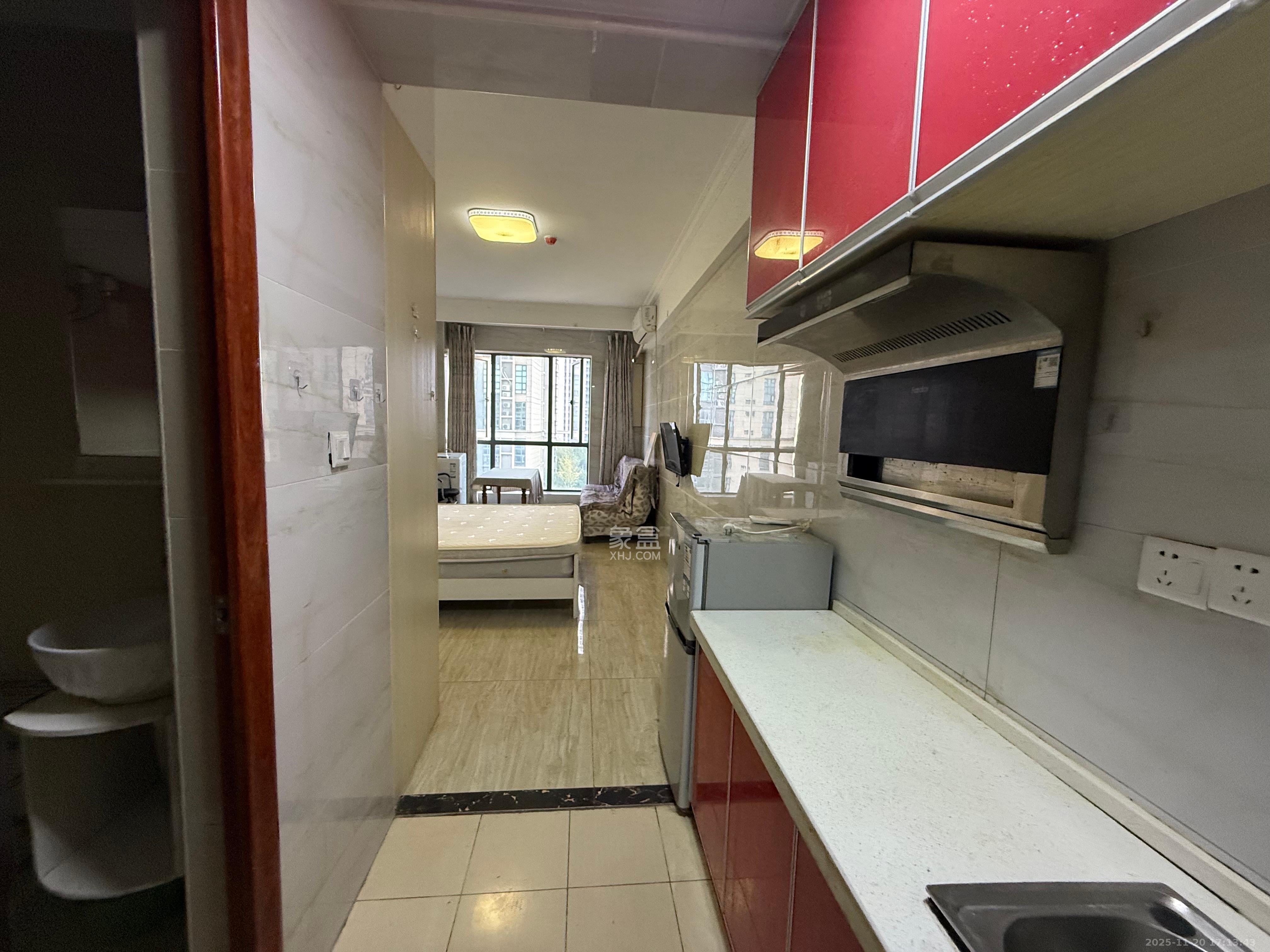 世纪云中心 1室1厅1卫 1380.0元/月 世纪云中心 1室1厅1卫 1380.0元/月室内图