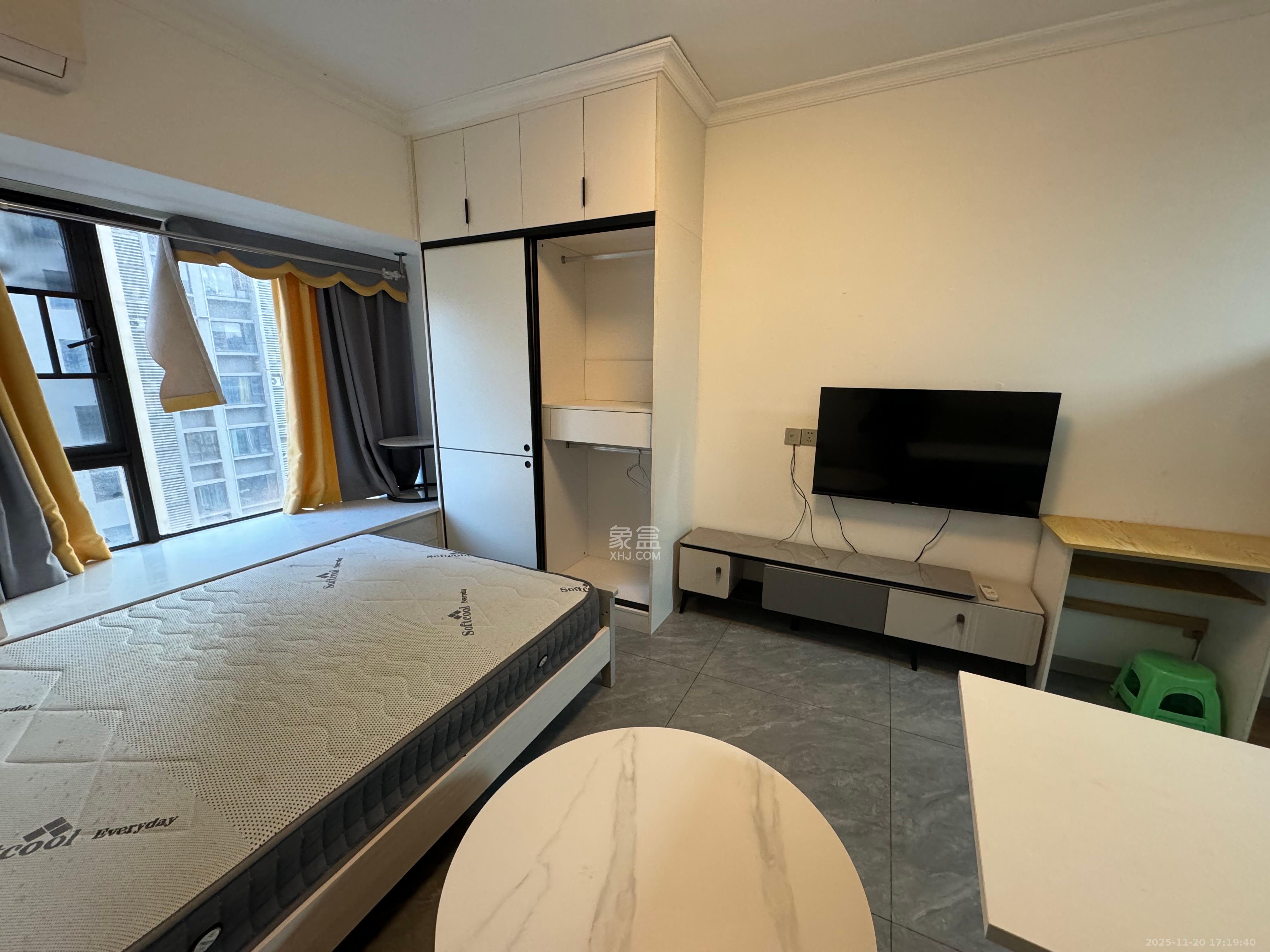 奥园城市天骄一期 1室0厅0卫 1500.0元/月 奥园城市天骄一期 1室0厅0卫 1500.0元/月室内图