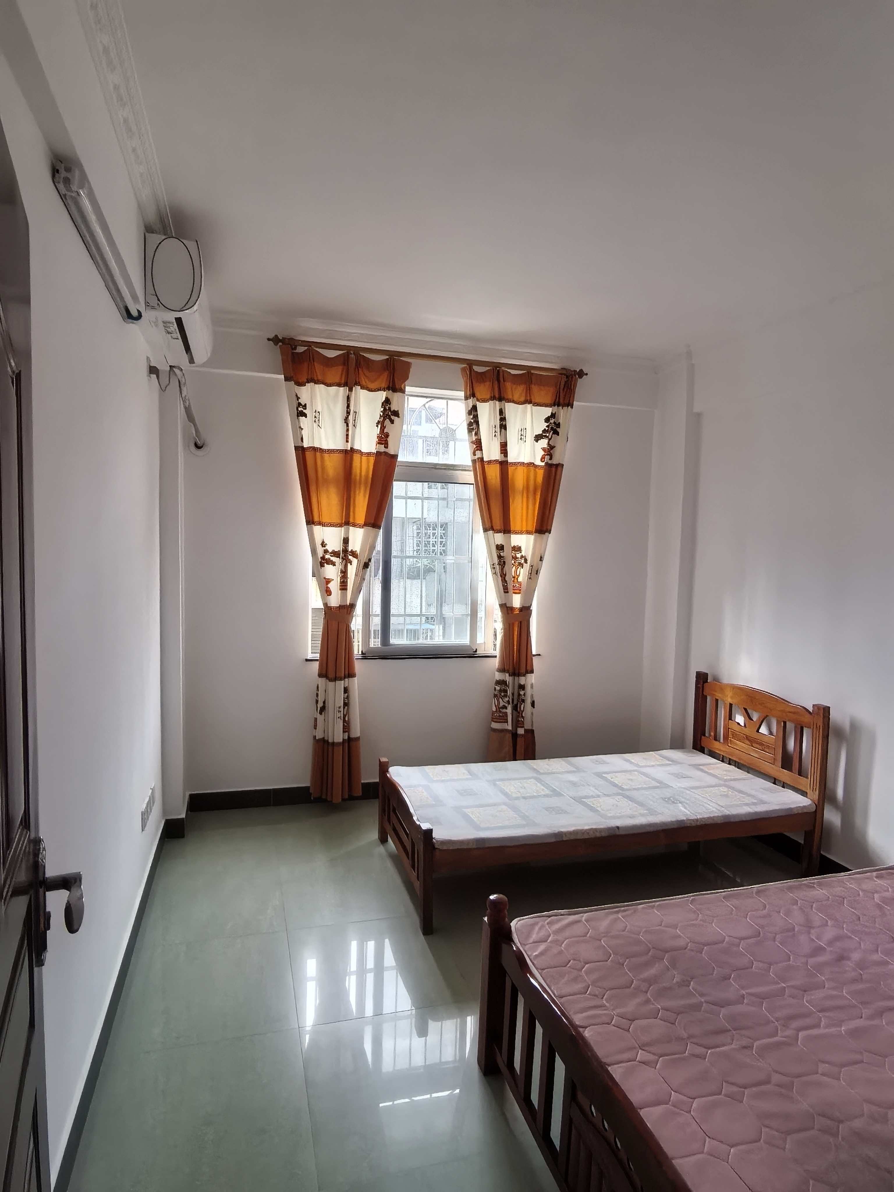 万福新村 3室2厅1卫 1500.0元/月 万福新村 3室2厅1卫 1500.0元/月室内图