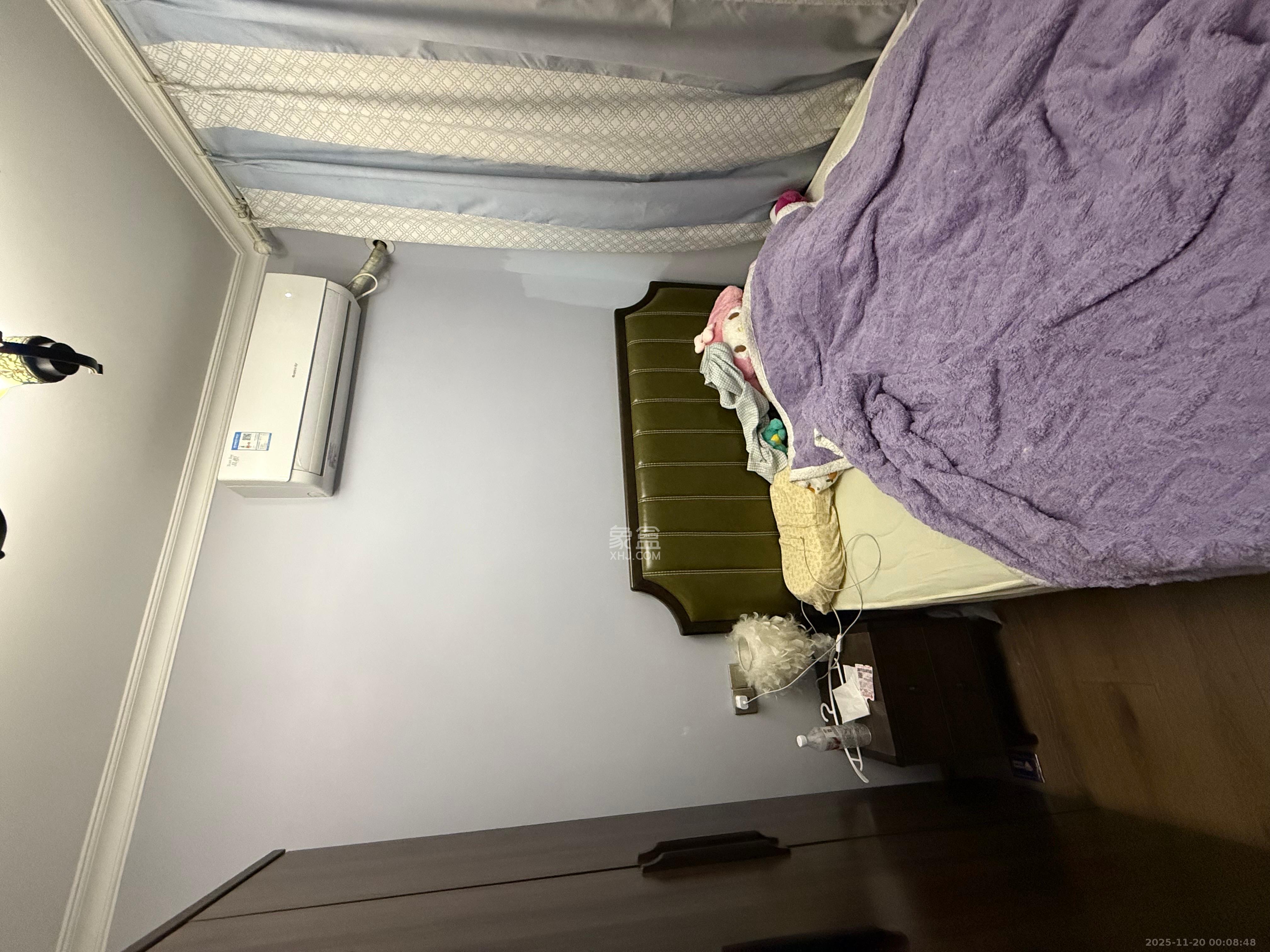 蓝光幸福满庭  4室2厅2卫    3200.0元/月室内图