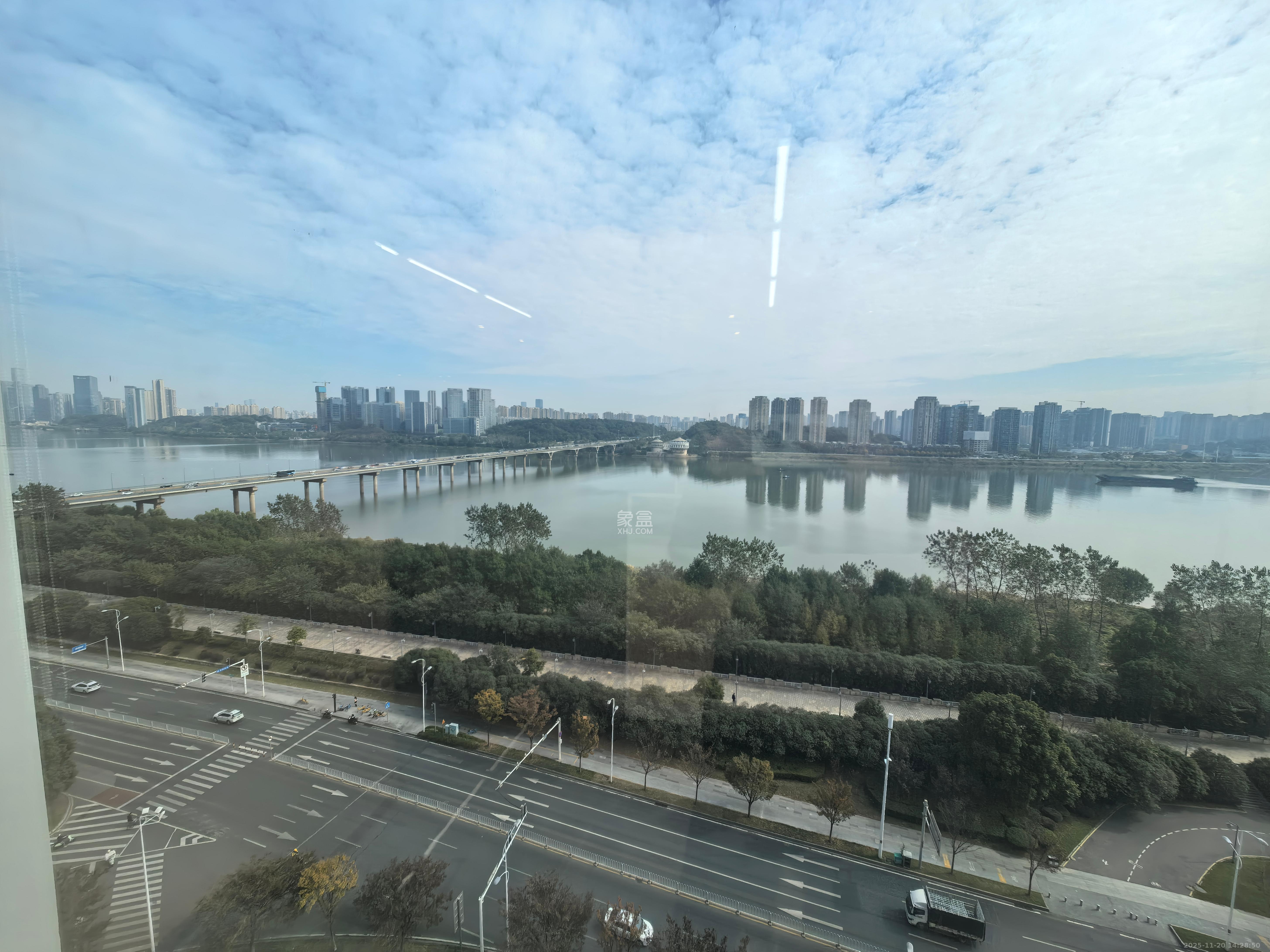 兰亭湾畔  1室0厅0卫    9000.0元/月