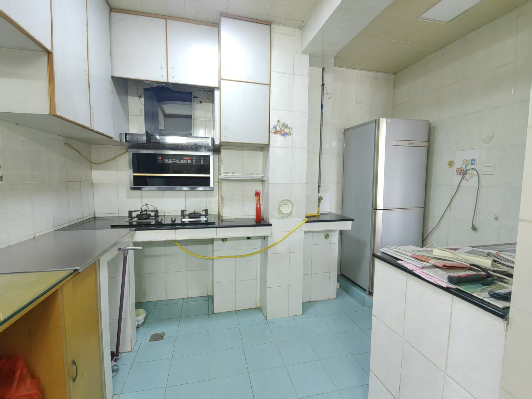 电力村 3室2厅2卫 2400.0元/月 电力村 3室2厅2卫 2400.0元/月室内图