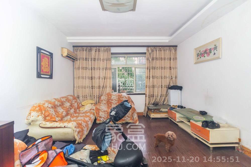 泉塘小区 3室2厅1卫 1250.0元/月 泉塘小区 3室2厅1卫 1250.0元/月室内图