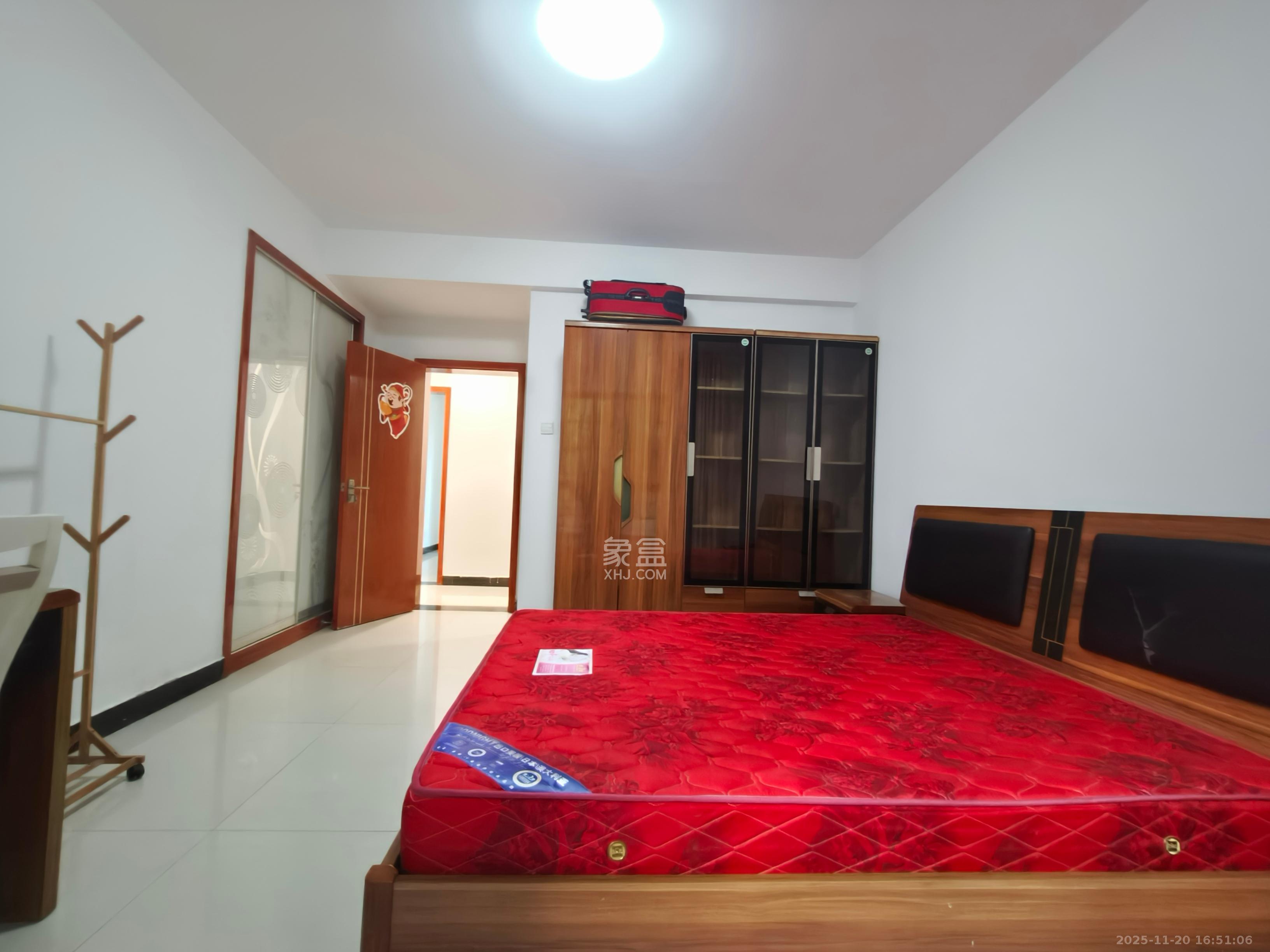 方略潇邦 3室2厅2卫 2000.0元/月 方略潇邦 3室2厅2卫 2000.0元/月室内图