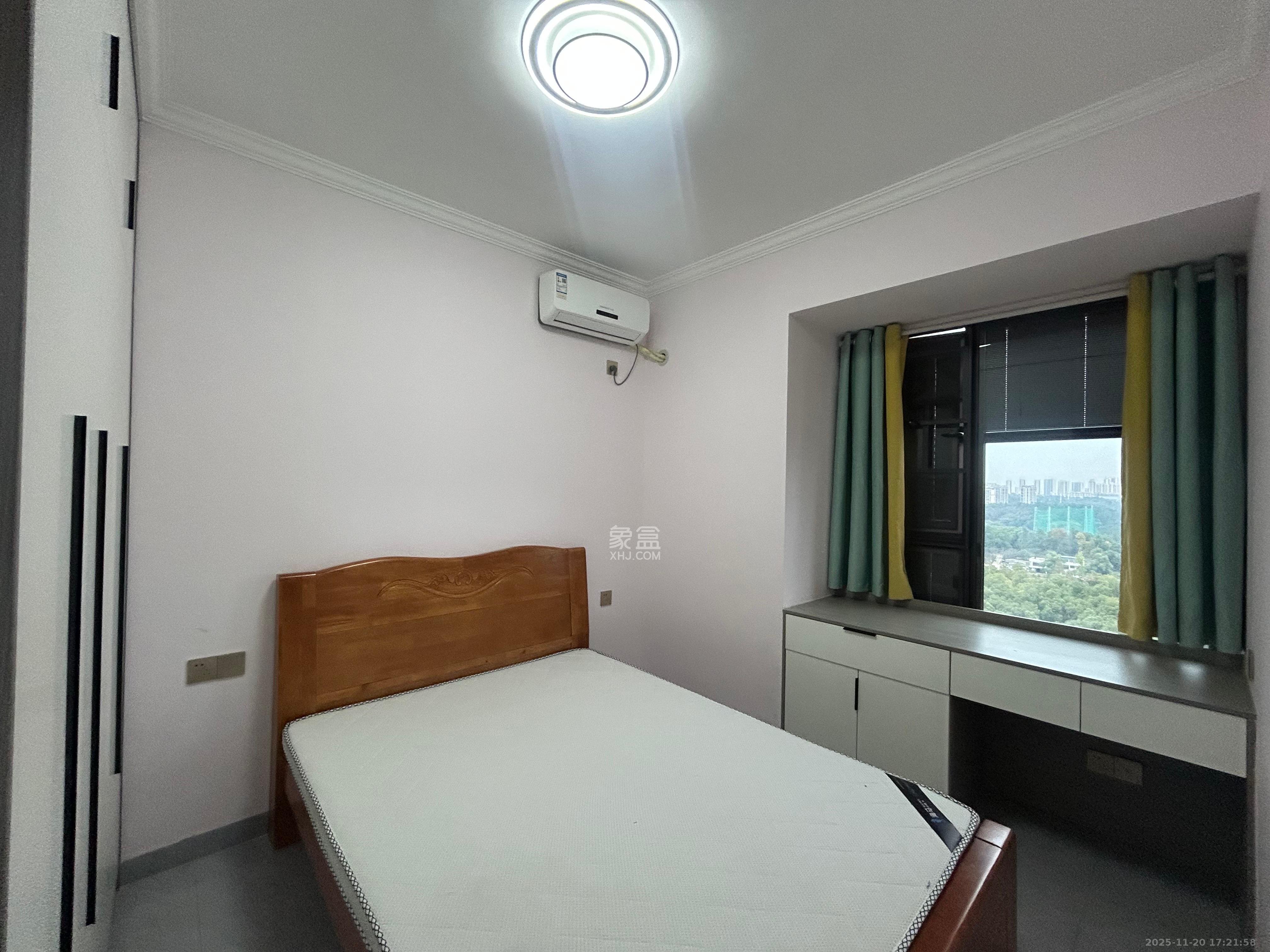 天华雅源府  2室1厅1卫    2900.0元/月室内图