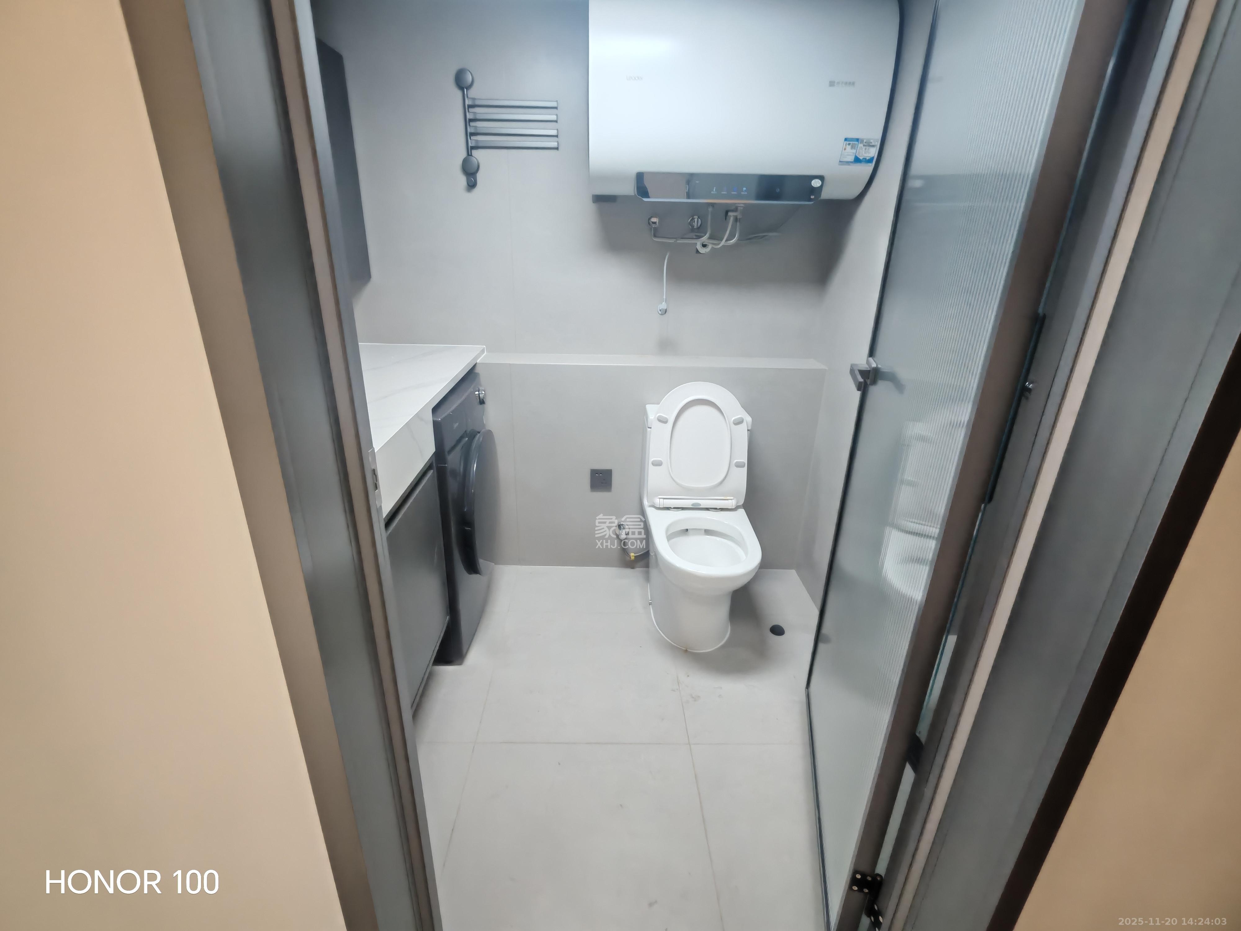 恒大珺悦府 2室1厅1卫 2600.0元/月 恒大珺悦府 2室1厅1卫 2600.0元/月室内图