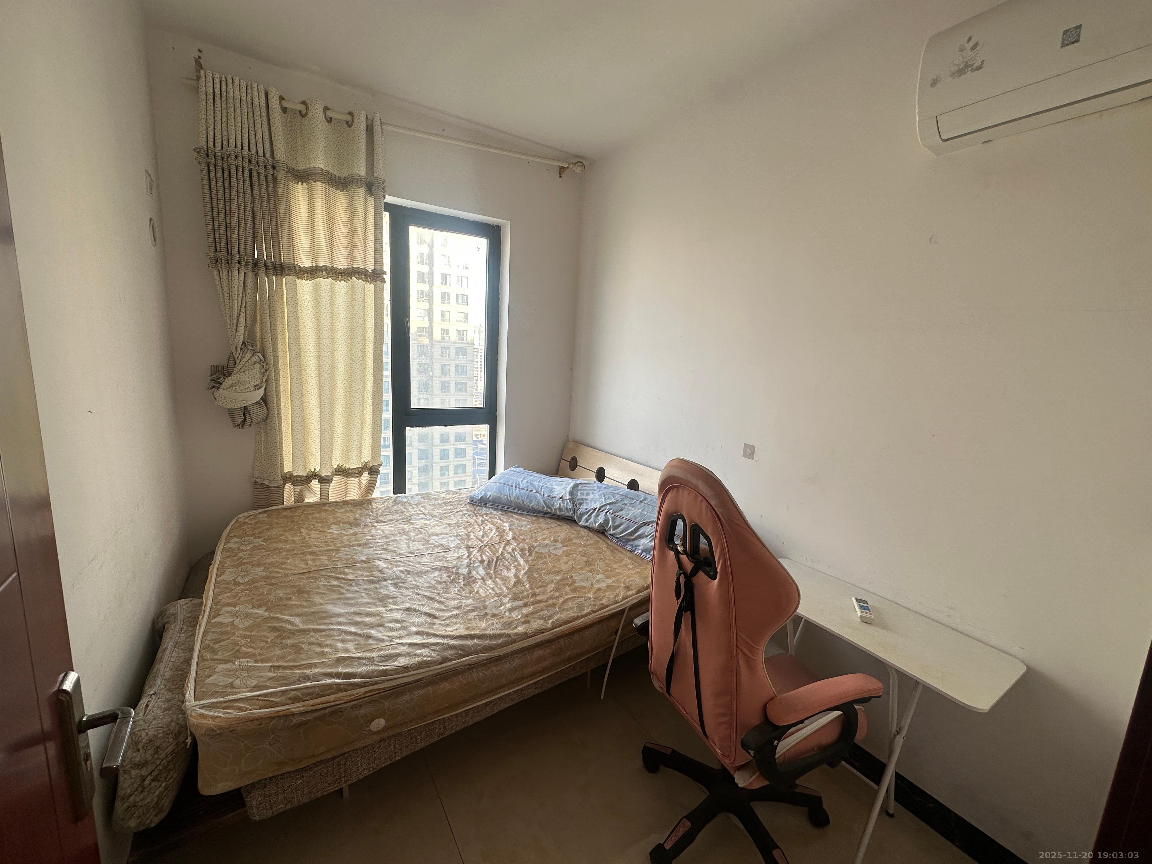 兴旺正佳广场(金石雅苑) 3室1厅1卫 2500.0元/月 兴旺正佳广场(金石雅苑) 3室1厅1卫 2500.0元/月室内图