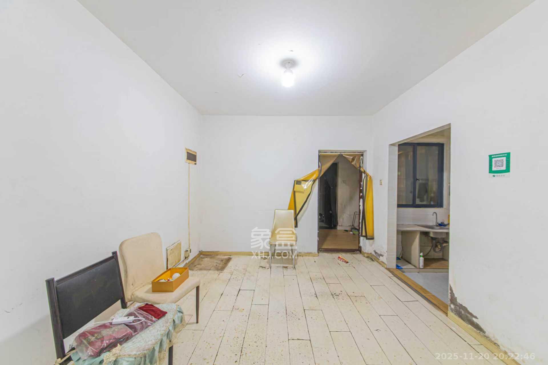 中建芙蓉嘉苑 3室2厅1卫 1800.0元/月 中建芙蓉嘉苑 3室2厅1卫 1800.0元/月室内图