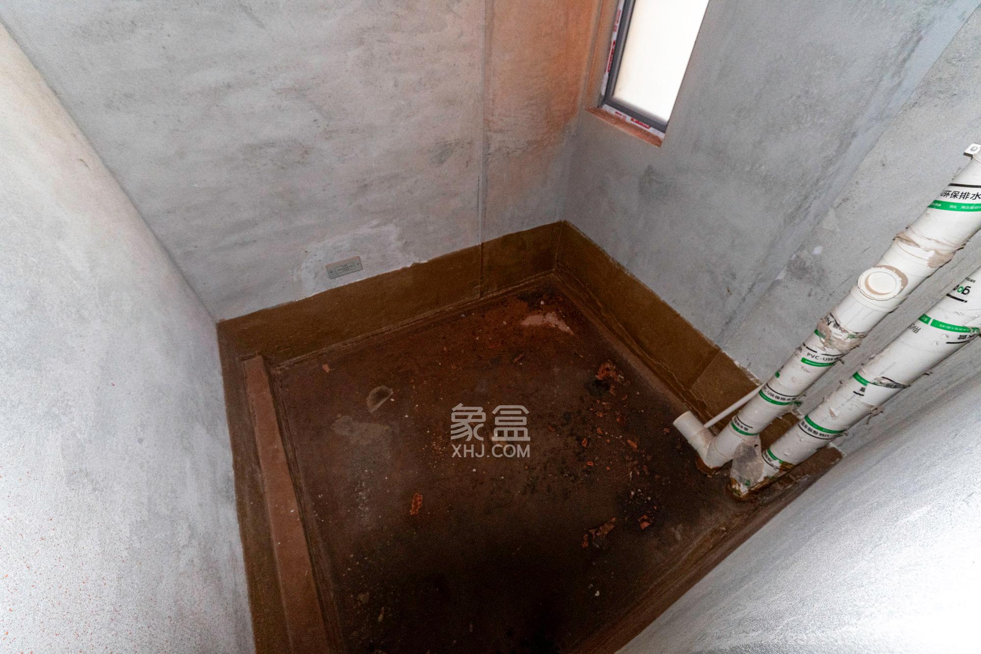 金色溪泉湾 3室2厅1卫 115.0万 金色溪泉湾 3室2厅1卫 115.0万卫生间