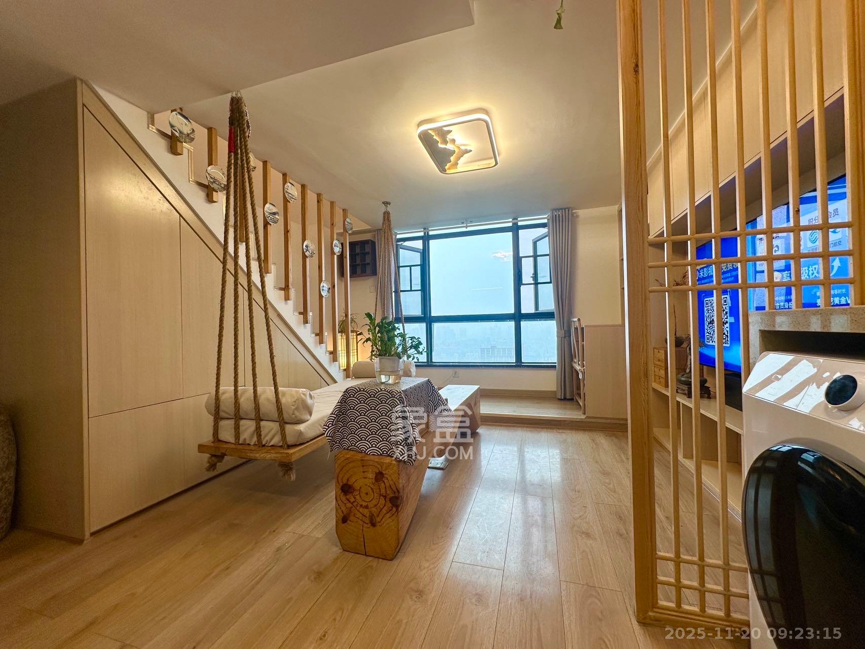 荣盛花语书苑 2室1厅2卫 2700.0元/月 荣盛花语书苑 2室1厅2卫 2700.0元/月室内图