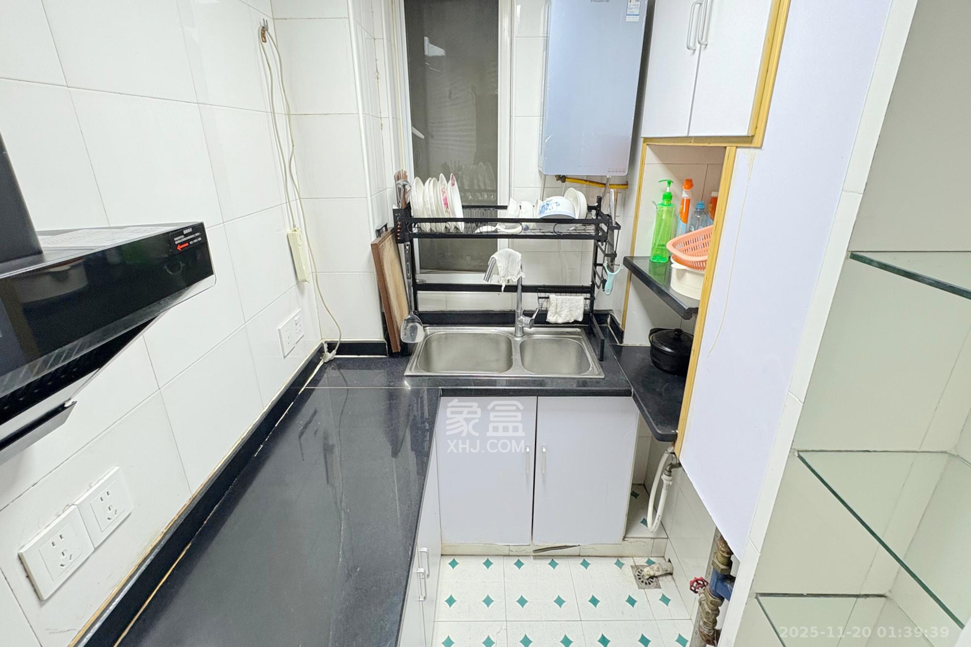 鹏程世家 1室1厅1卫 45.0万 鹏程世家 1室1厅1卫 45.0万厨房