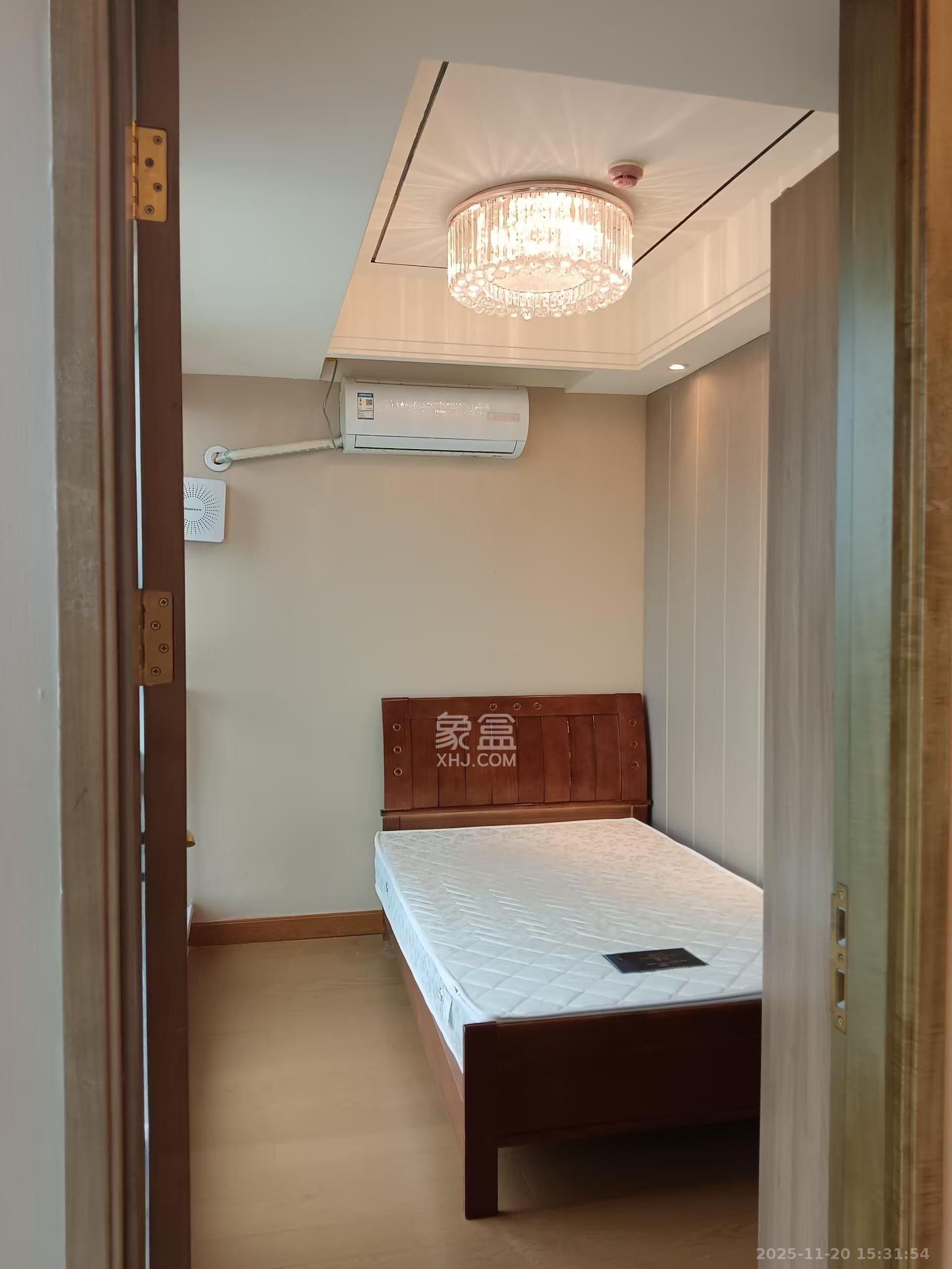 恒大誉府(融誉商业中心) 2室1厅1卫 2000.0元/月 恒大誉府(融誉商业中心) 2室1厅1卫 2000.0元/月室内图