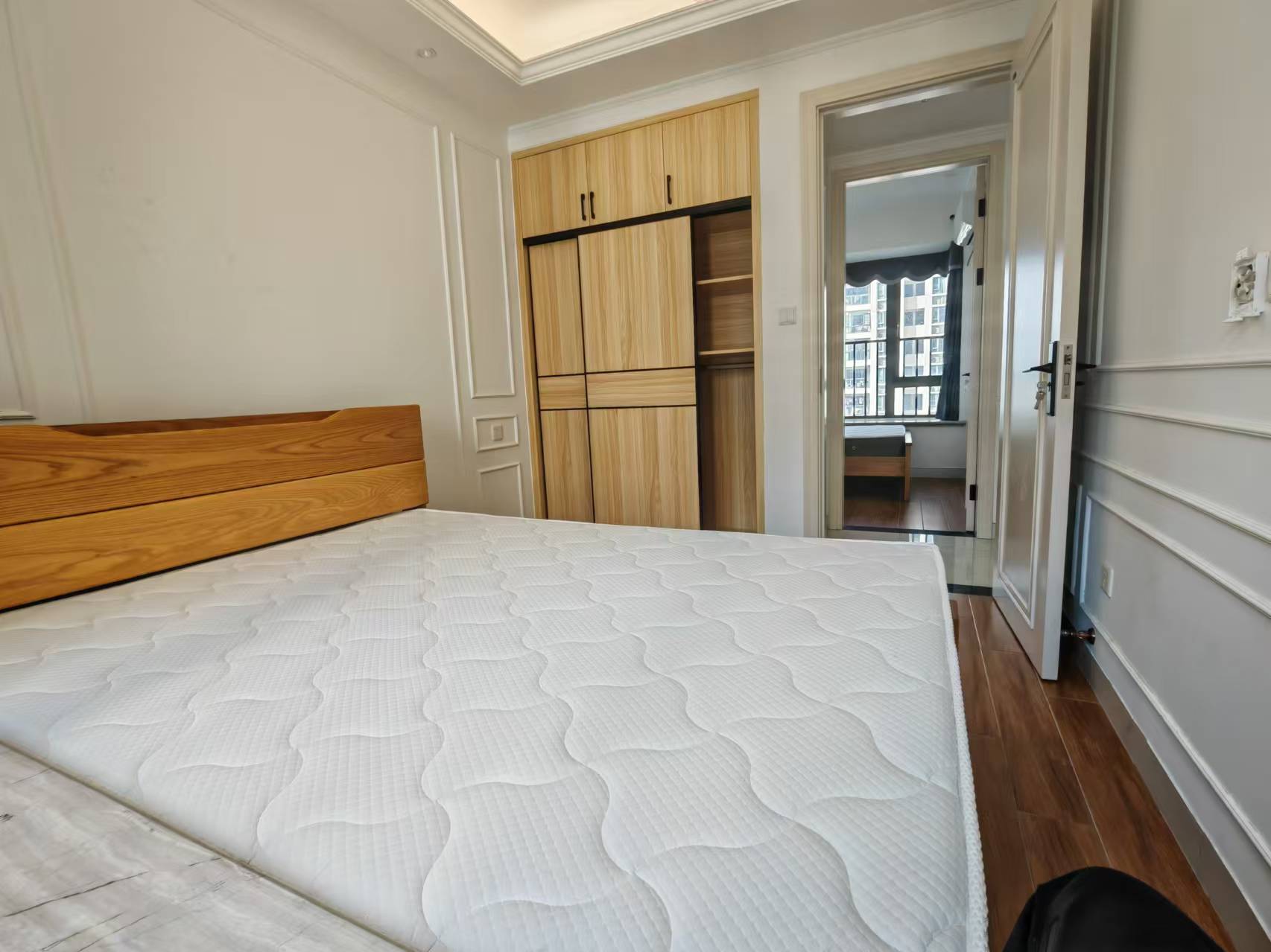 晨晖玺樾 3室2厅1卫 2000.0元/月 晨晖玺樾 3室2厅1卫 2000.0元/月室内图