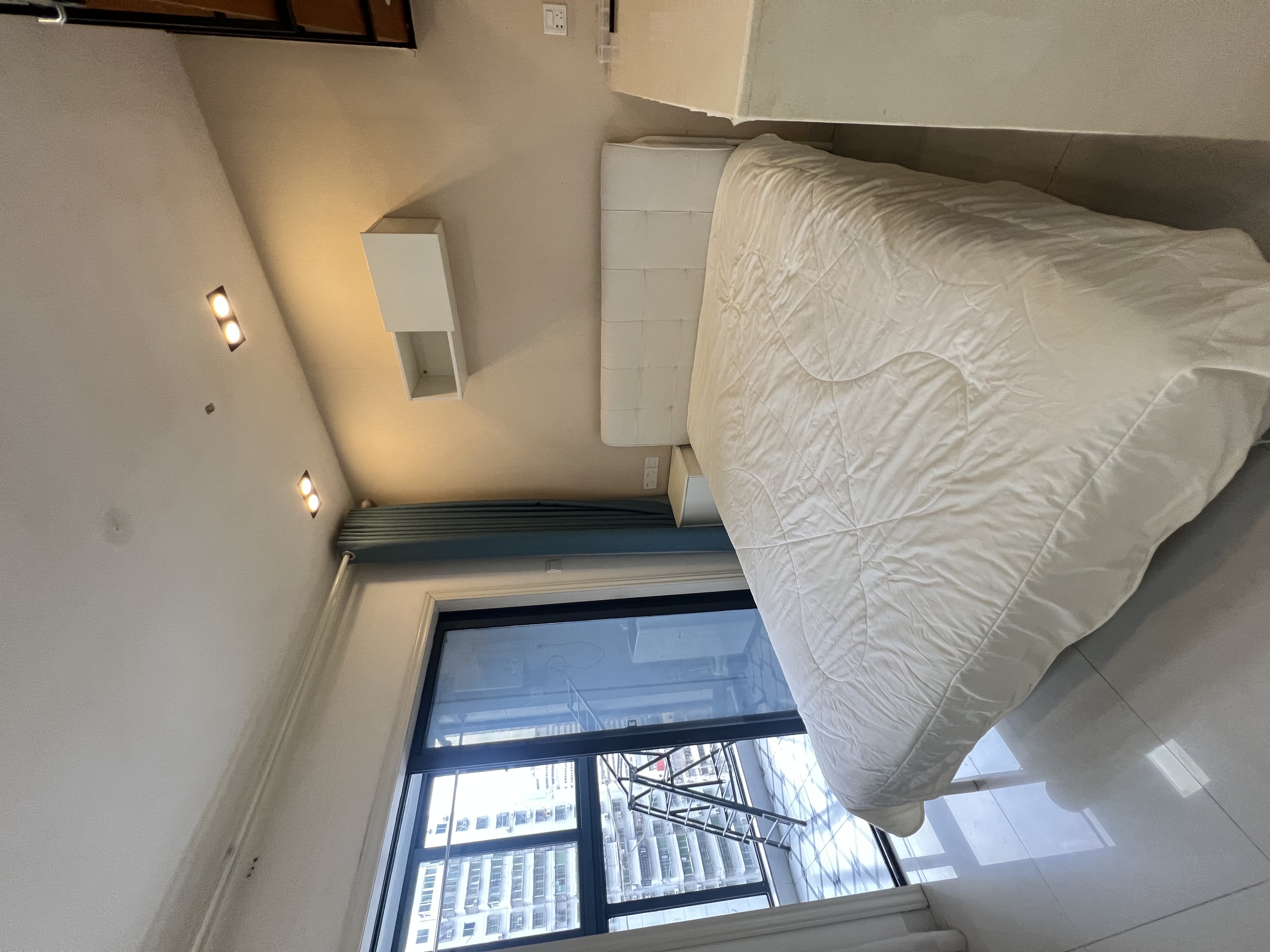 宇建国贸城  1室0厅1卫    2200.0元/月室内图