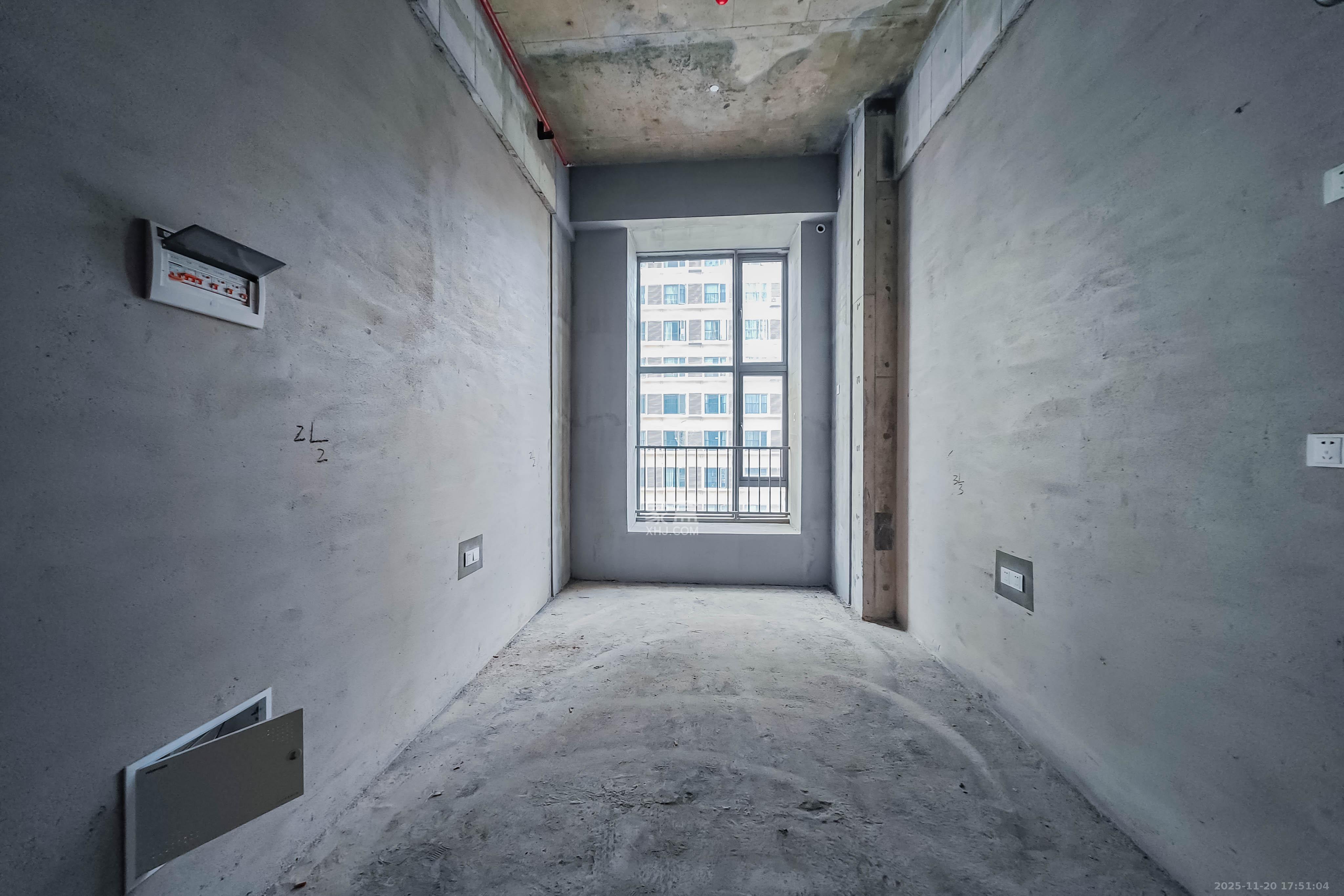 佳兆业云顶都汇  1室1厅1卫    27.0万其他