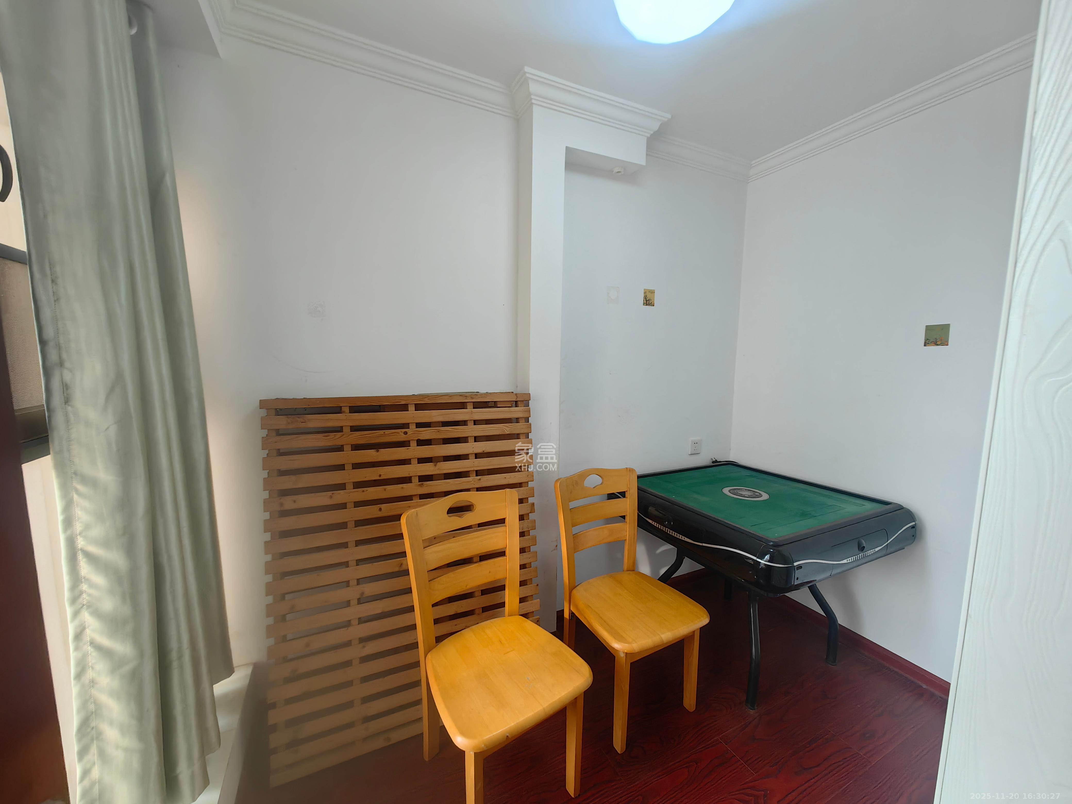 润和之悦（金泽园）  2室2厅1卫    1500.0元/月室内图