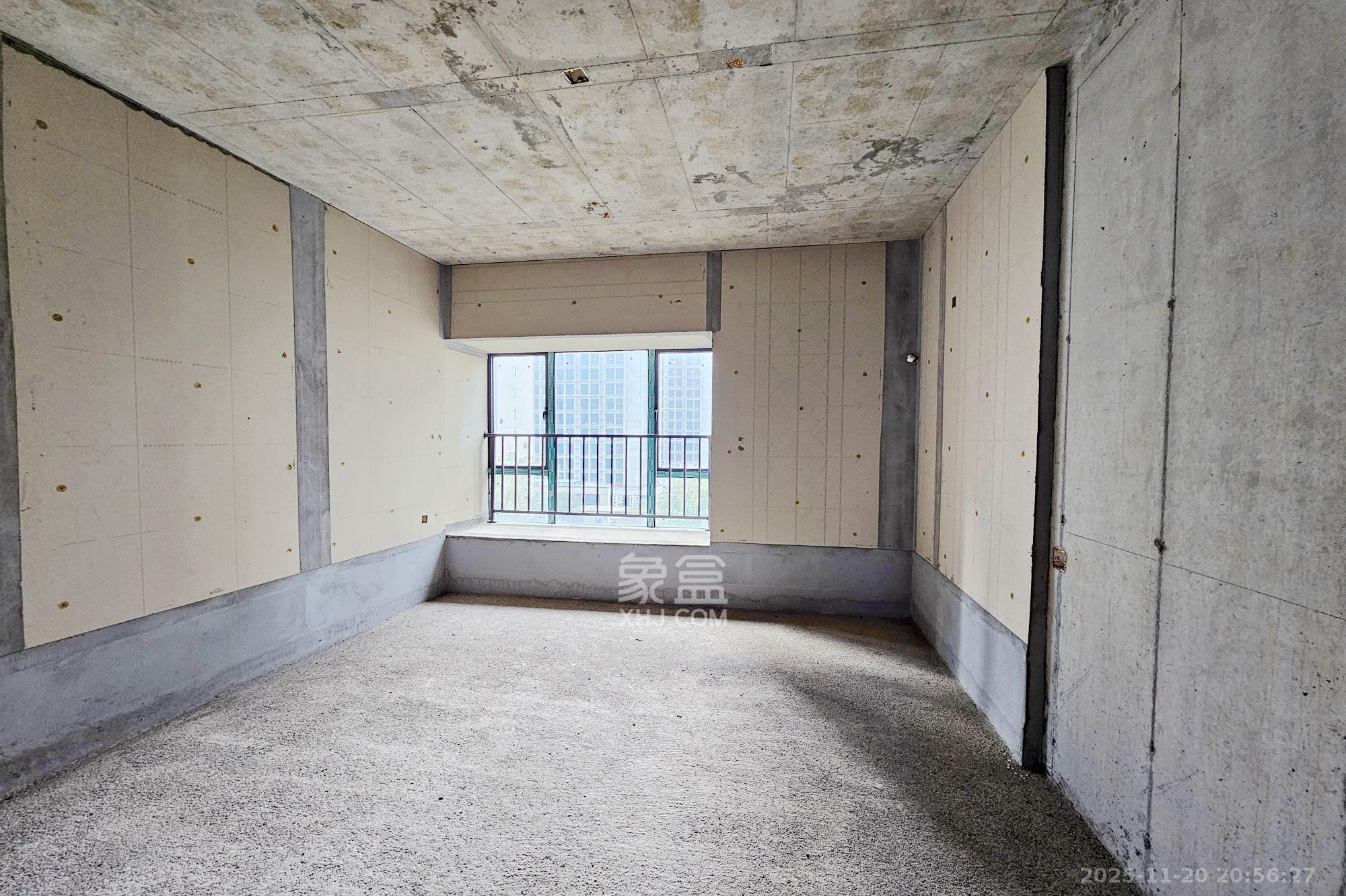 润和星河玥 4室2厅2卫 158.0万 润和星河玥 4室2厅2卫 158.0万卧室