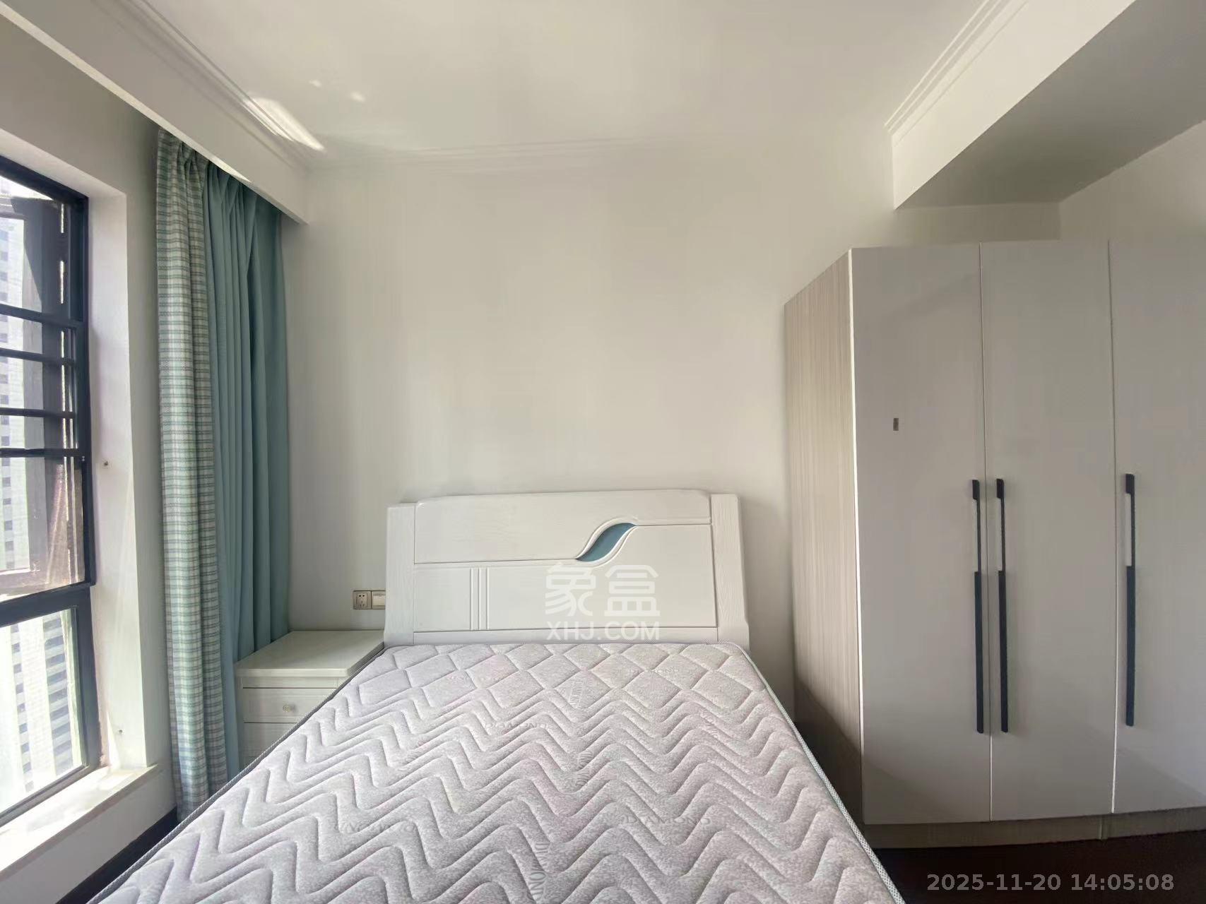 绿地长沙城际空间站（绿地新里佳苑）  3室2厅2卫    3500.0元/月室内图